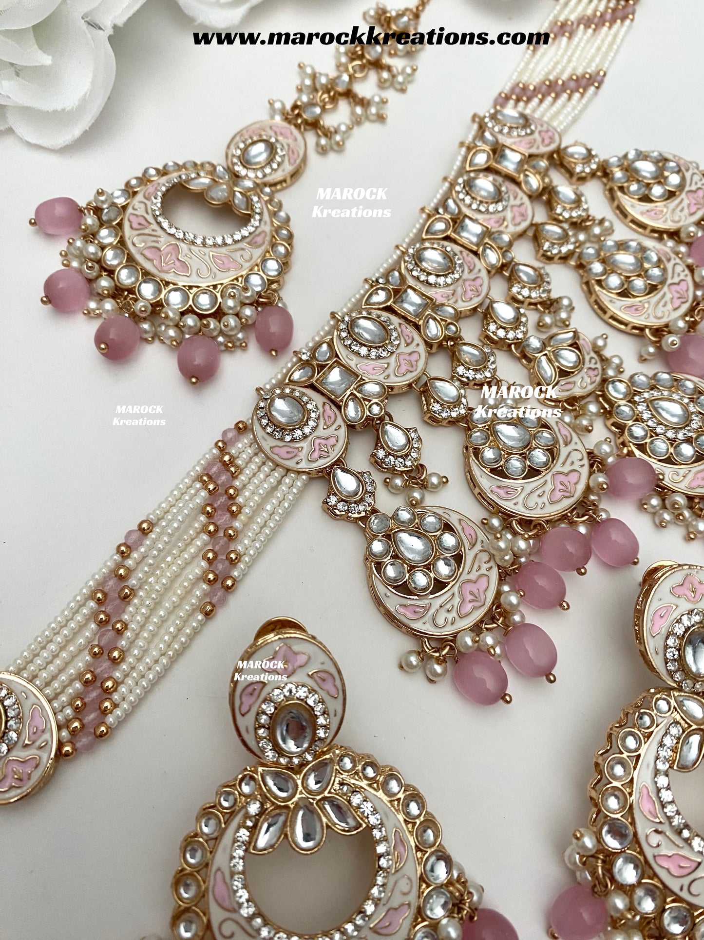 Nirvi Premium Quality Rose Gold Kundan Meenakari Choker/Necklace set