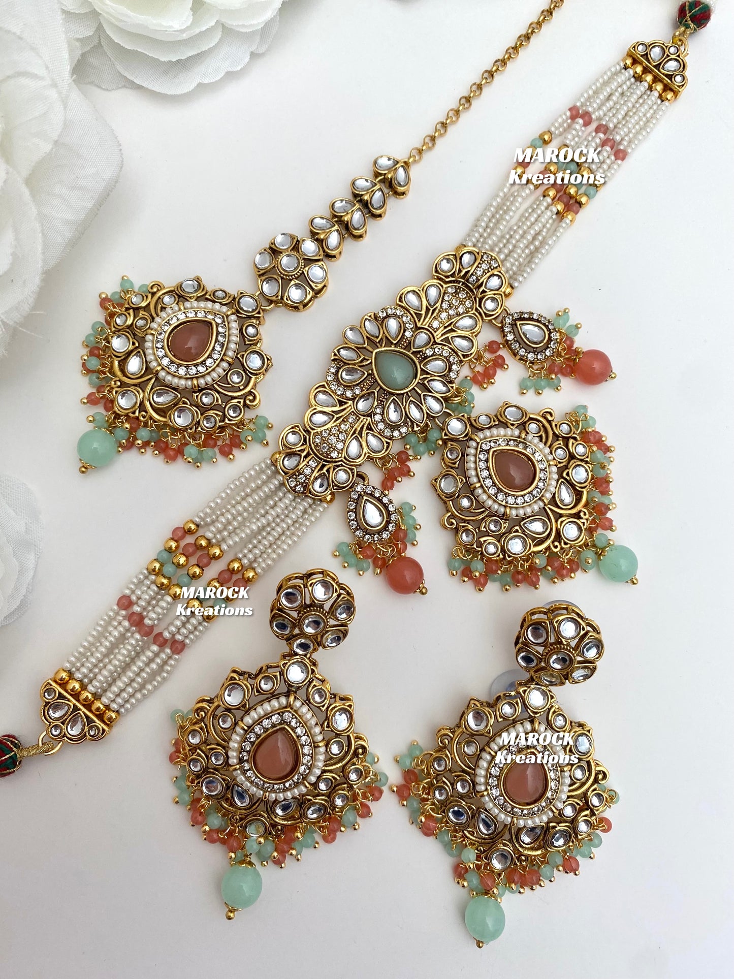 Mahima Premium Quality Kundan Choker set