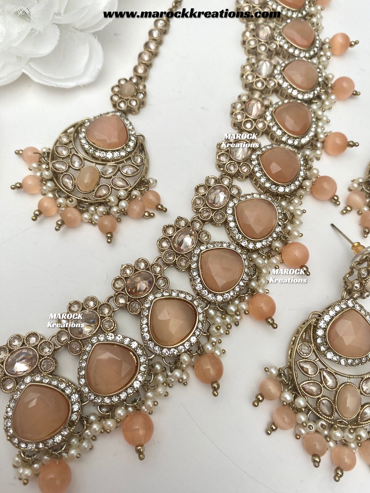 Kinjal Premium Quality Polki and Monalisa Statement Choker set