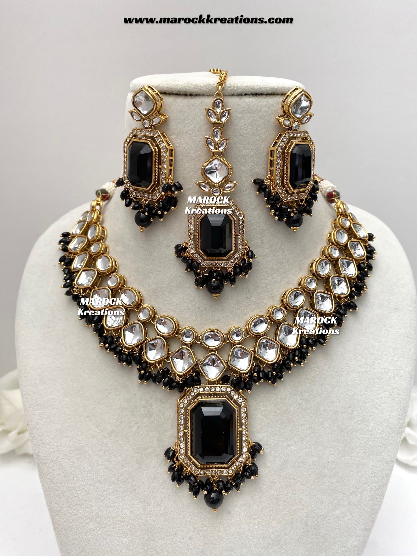 Shabnam Premium Quality Kundan Statement Necklace set