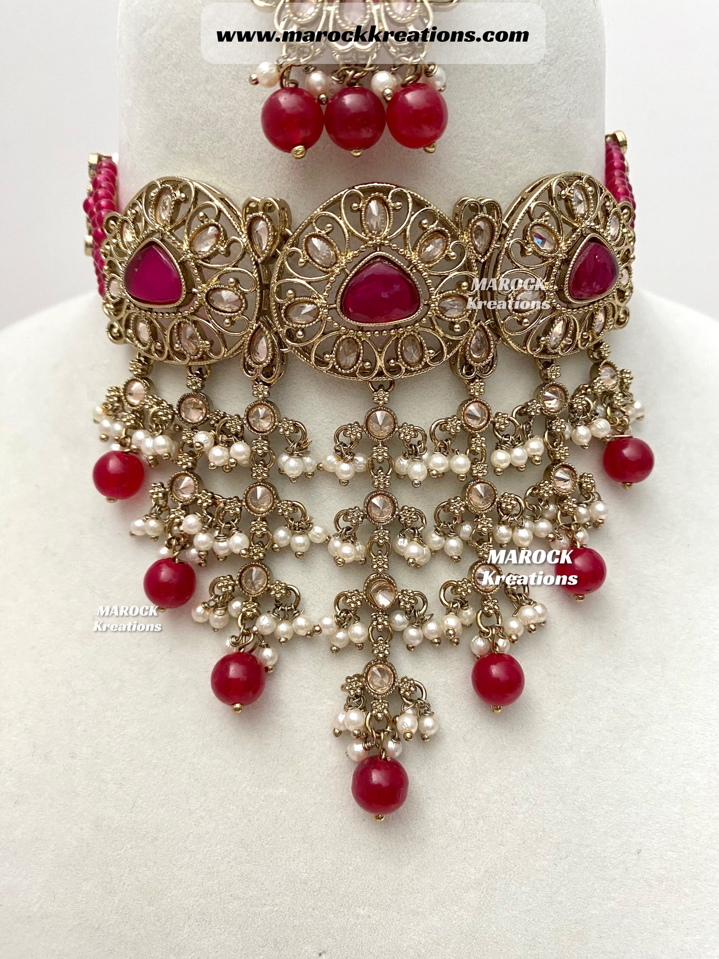 Amaira Antique Gold Polki choker set