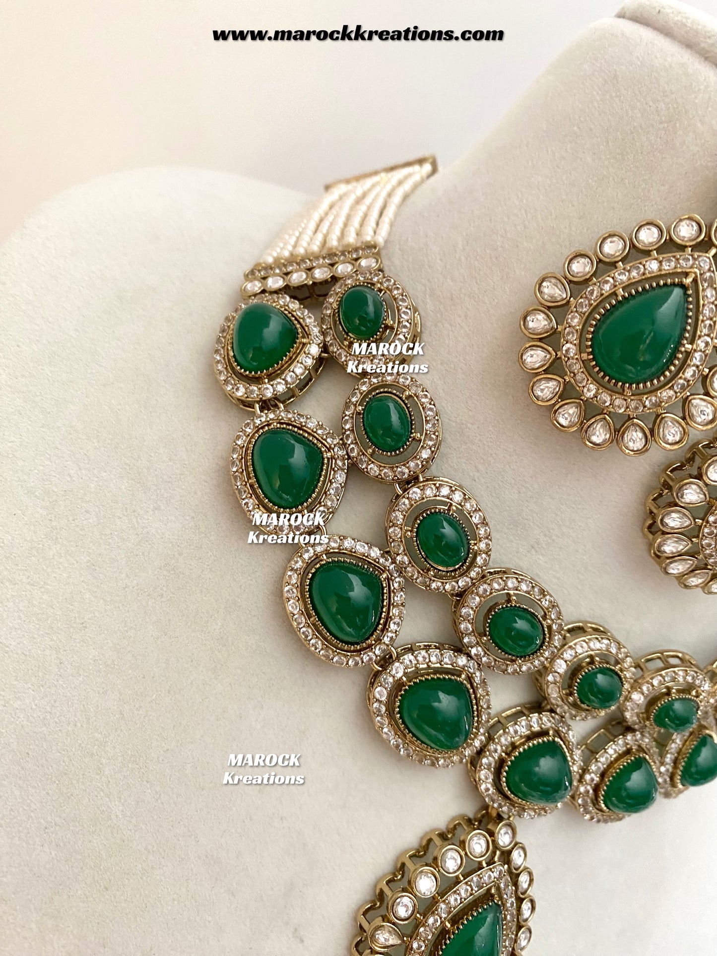 Zafina Premium Quality Moissanite Kundan Statement Choker/Necklace set