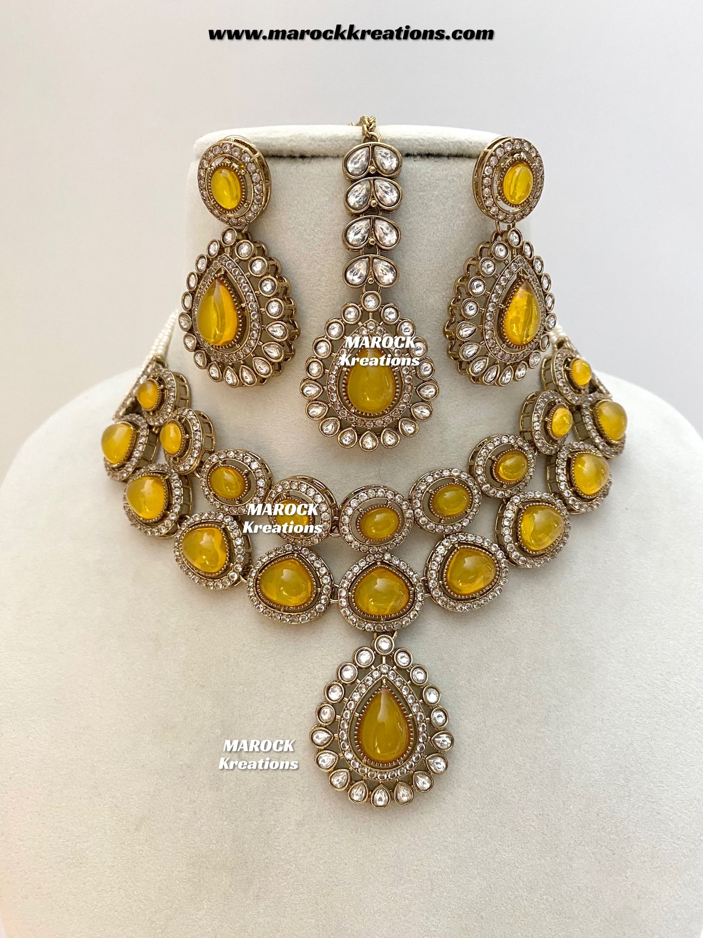 Zafina Premium Quality Moissanite Kundan Statement Choker/Necklace set