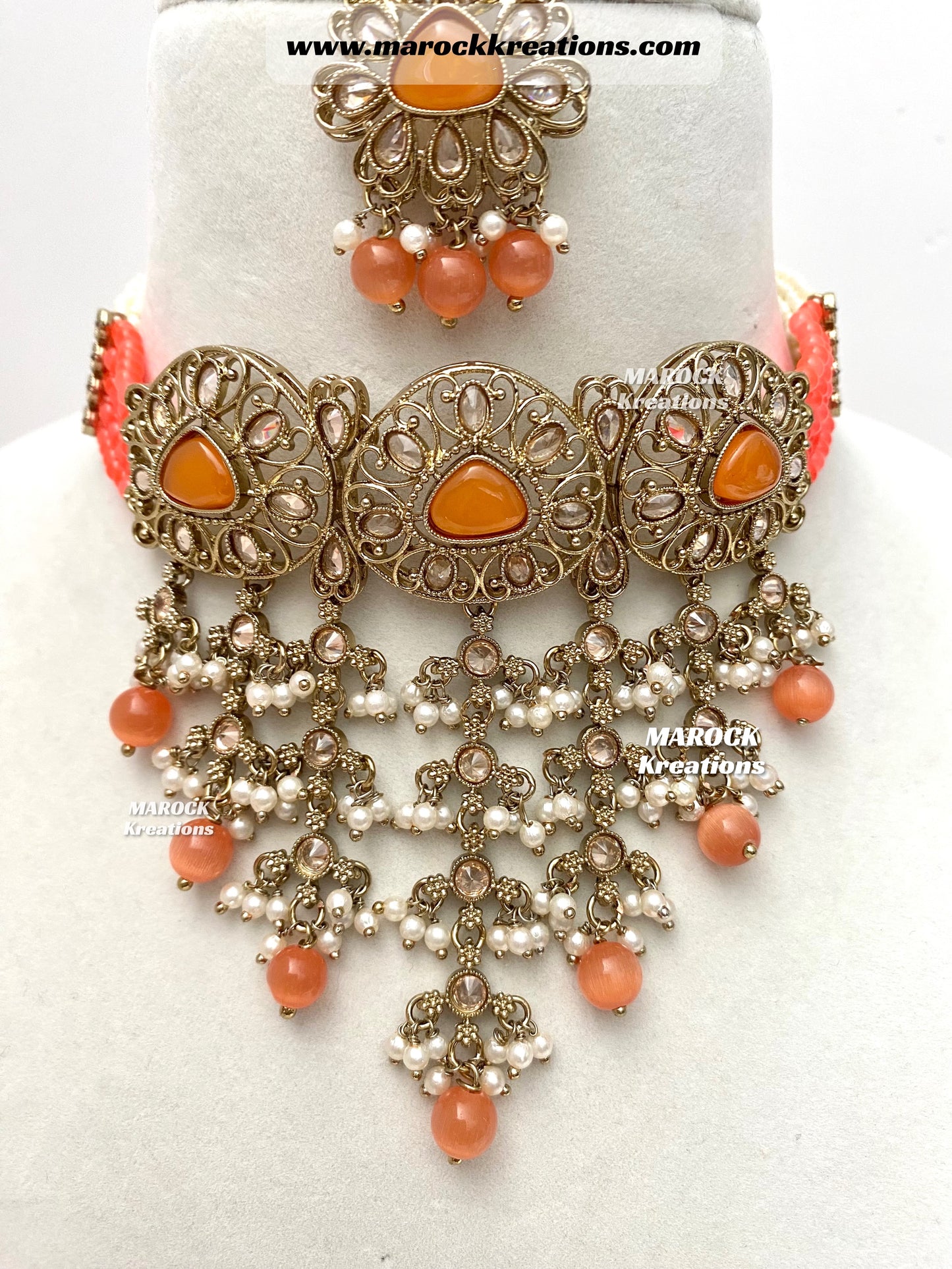 Amaira Antique Gold Polki choker set