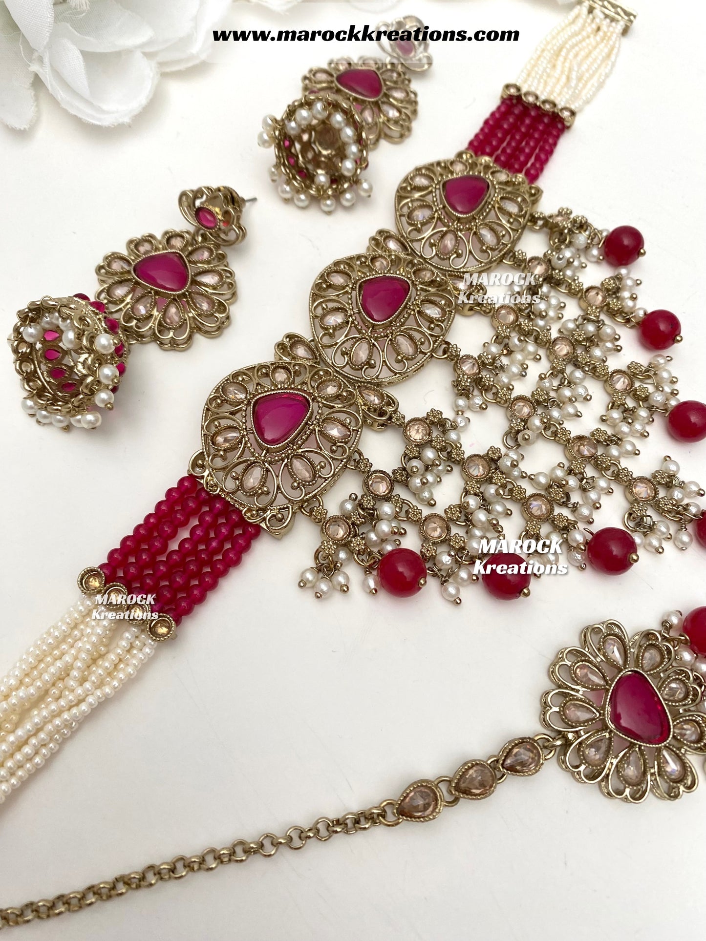 Amaira Antique Gold Polki choker set