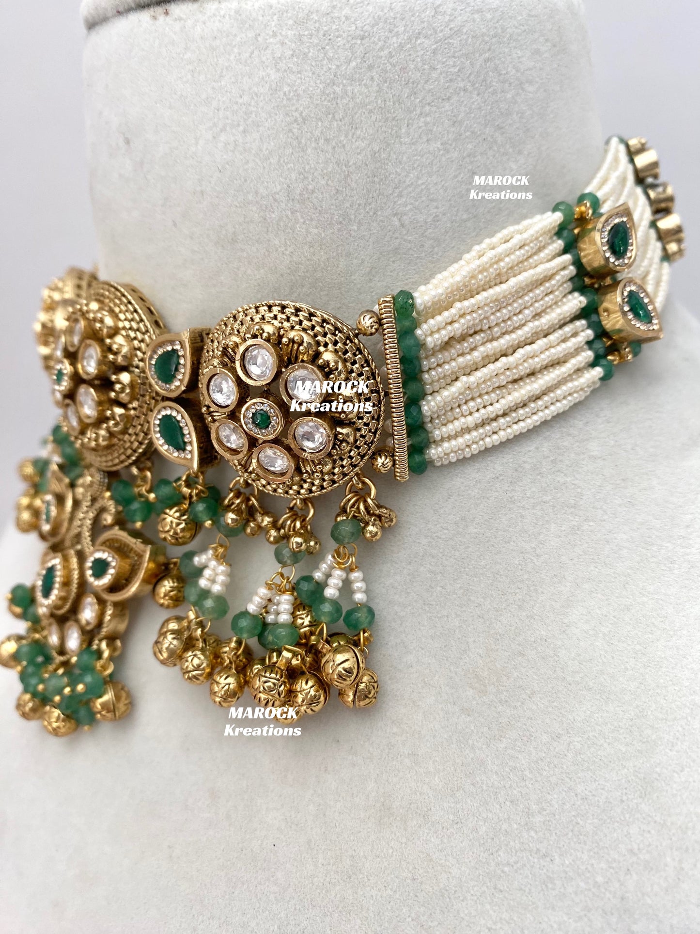 Kaveri Premium Quality Gold Plated Rajwadi Kundan choker set