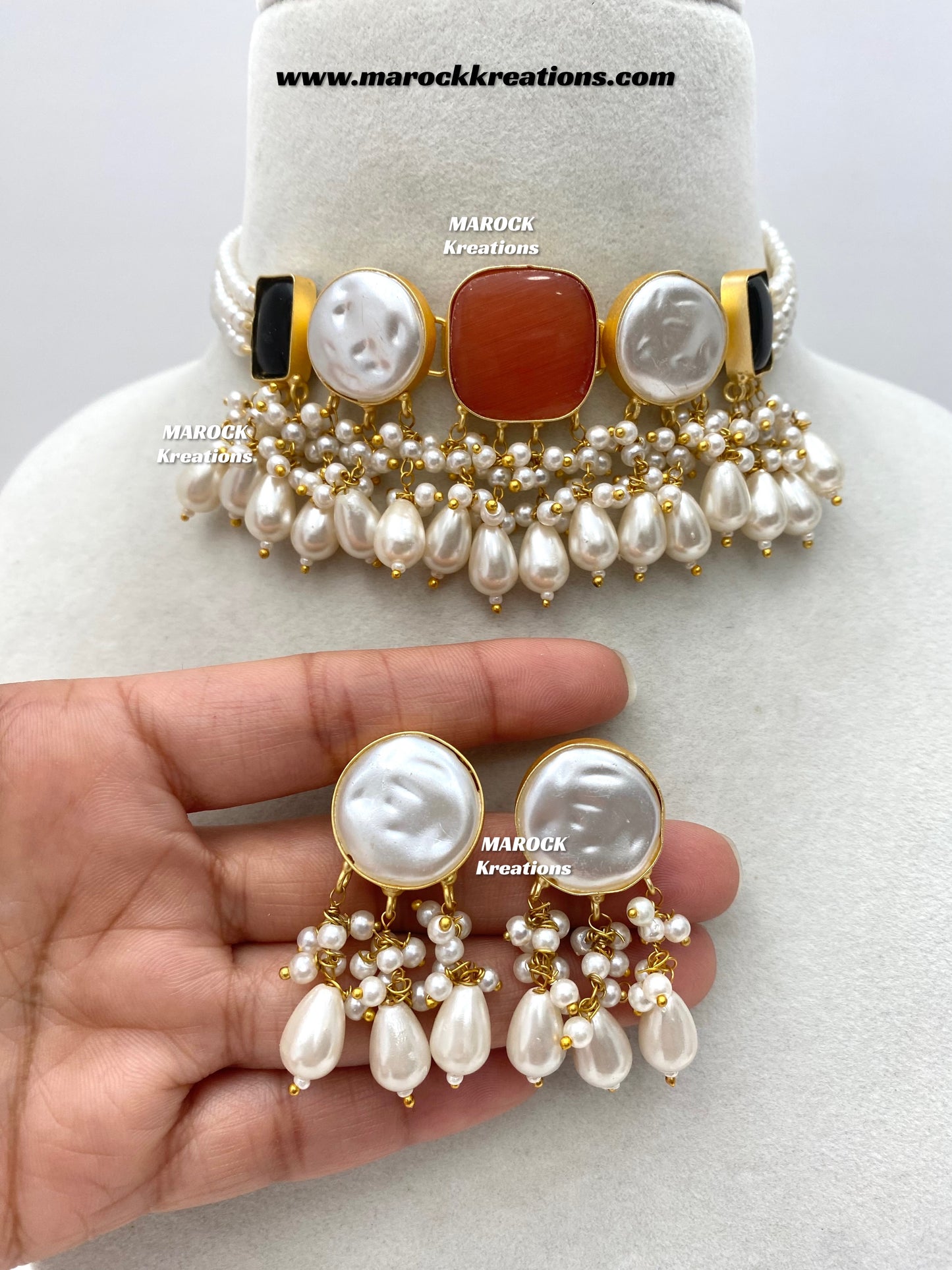 Adviti Mother of pearls Statement choker set