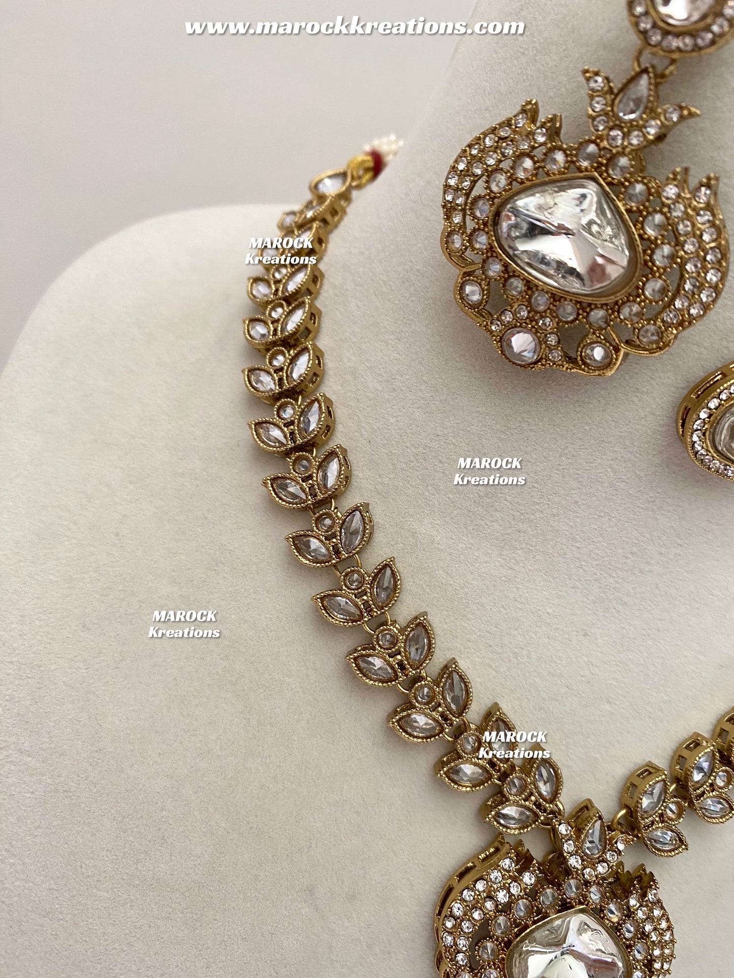 Laila Premium Quality Kundan Polki Statement Choker set