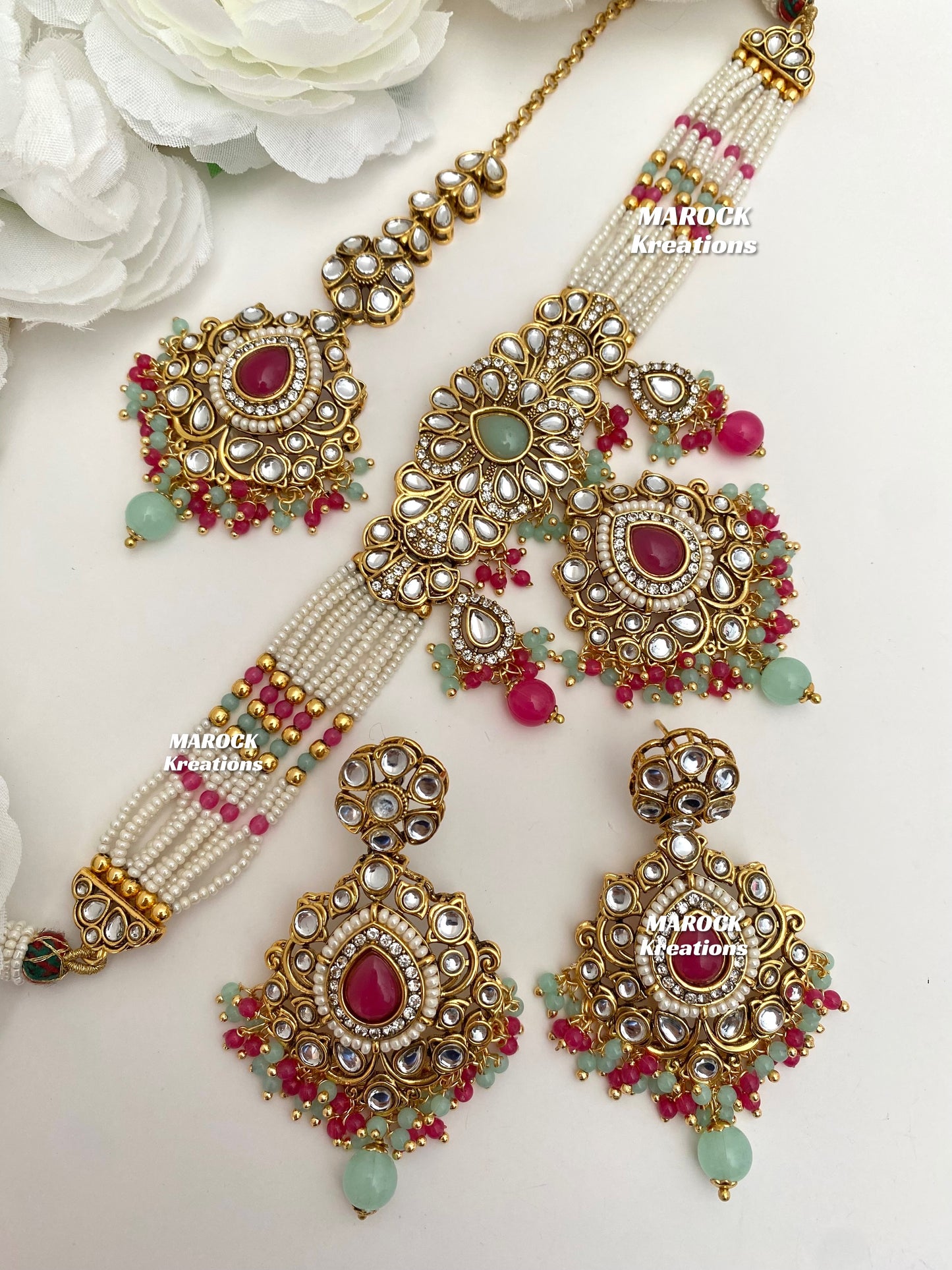 Mahima Premium Quality Kundan Choker set