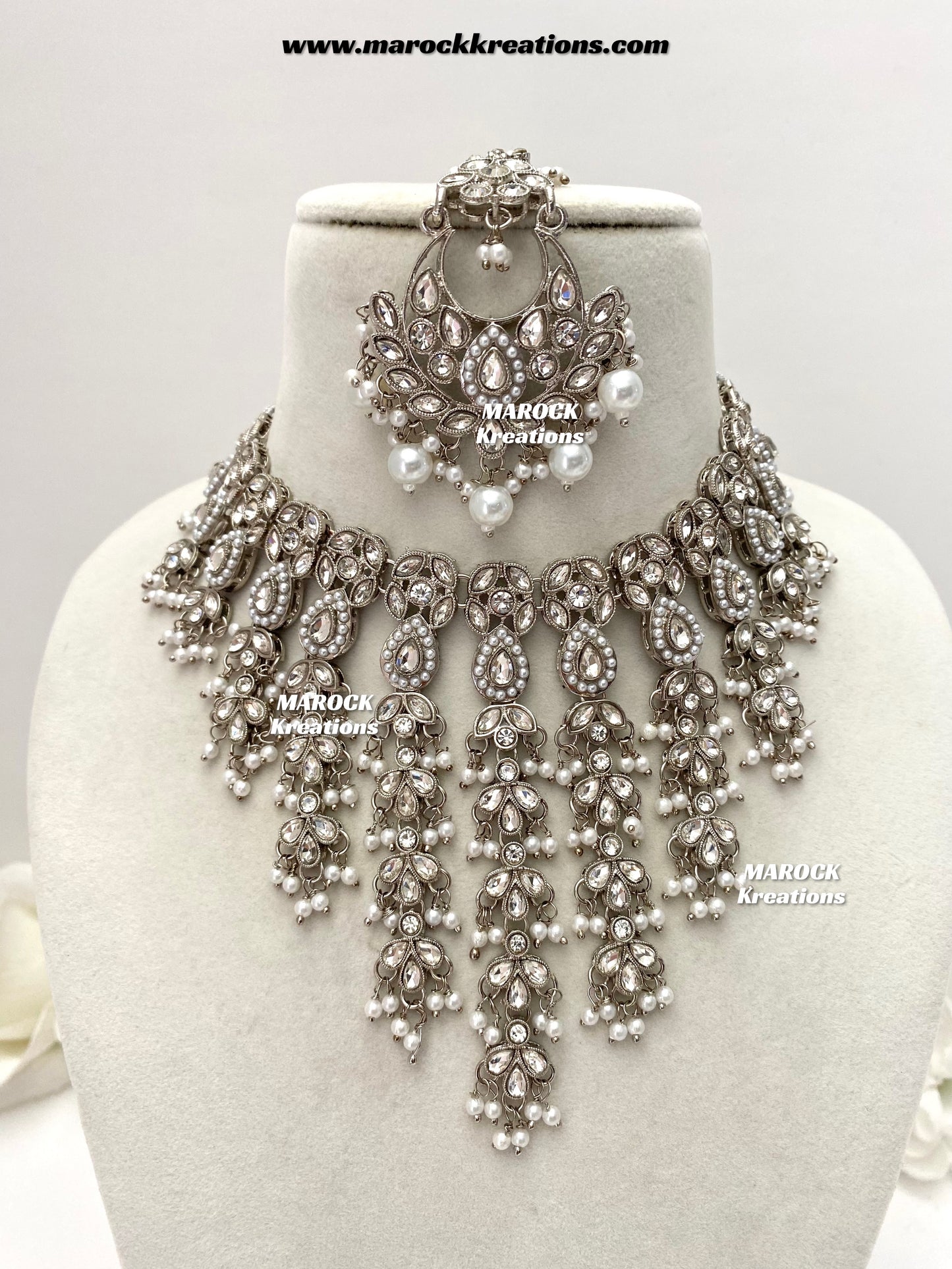 Rumona Silver Polki Choker set
