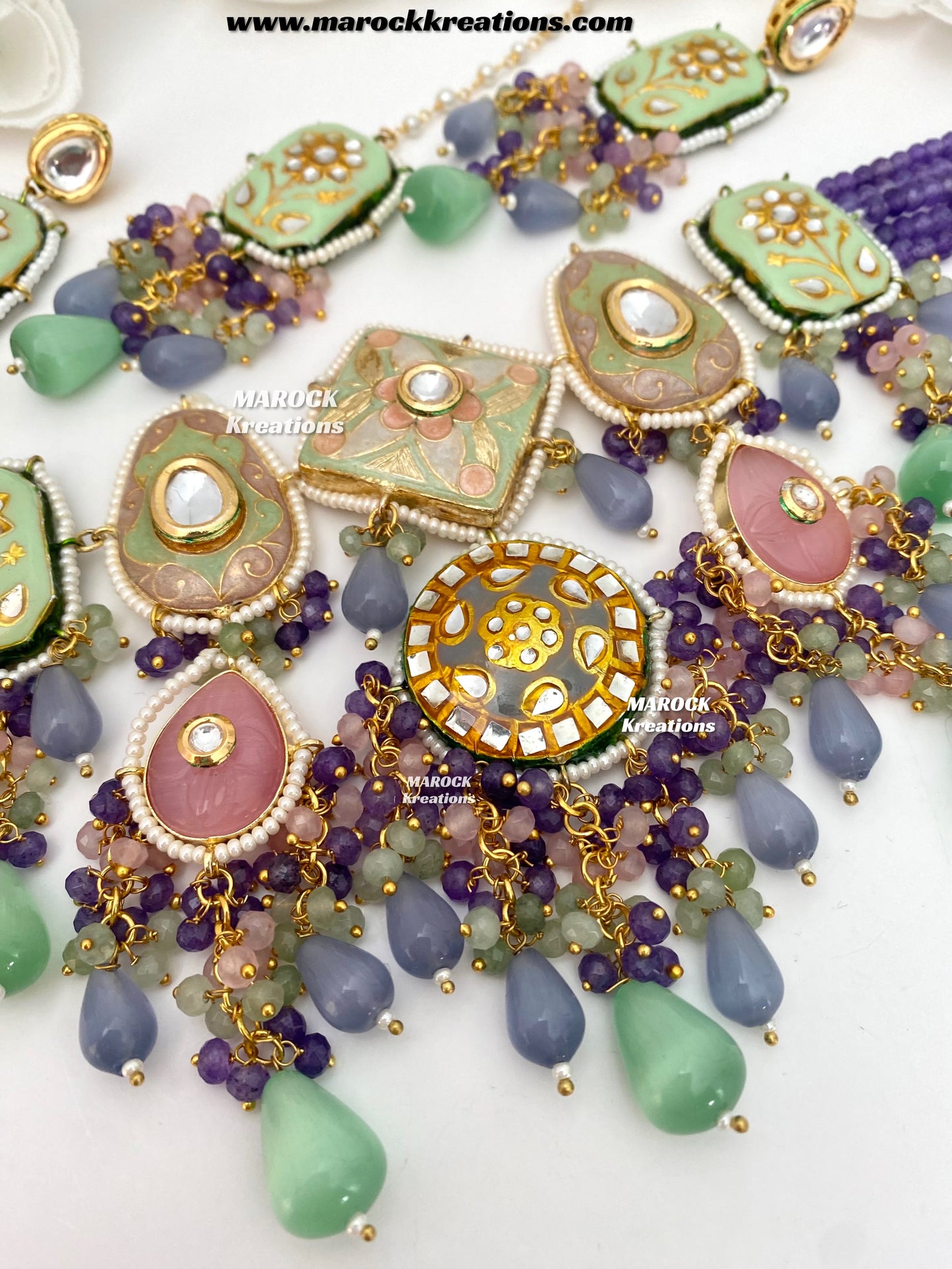 Zina Premium Quality Kundan Meenakari Statement Choker set