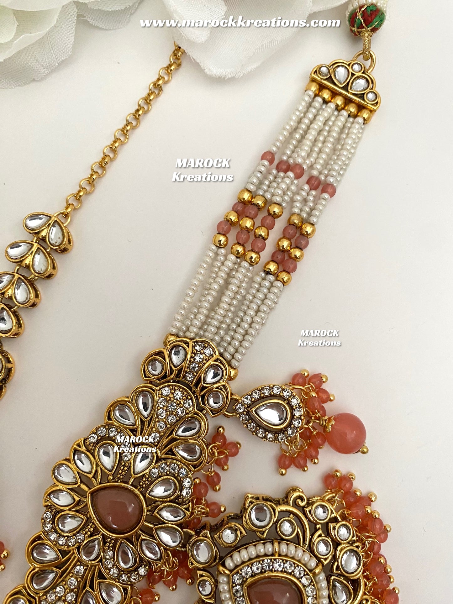 Mahima Premium Quality Kundan Choker set