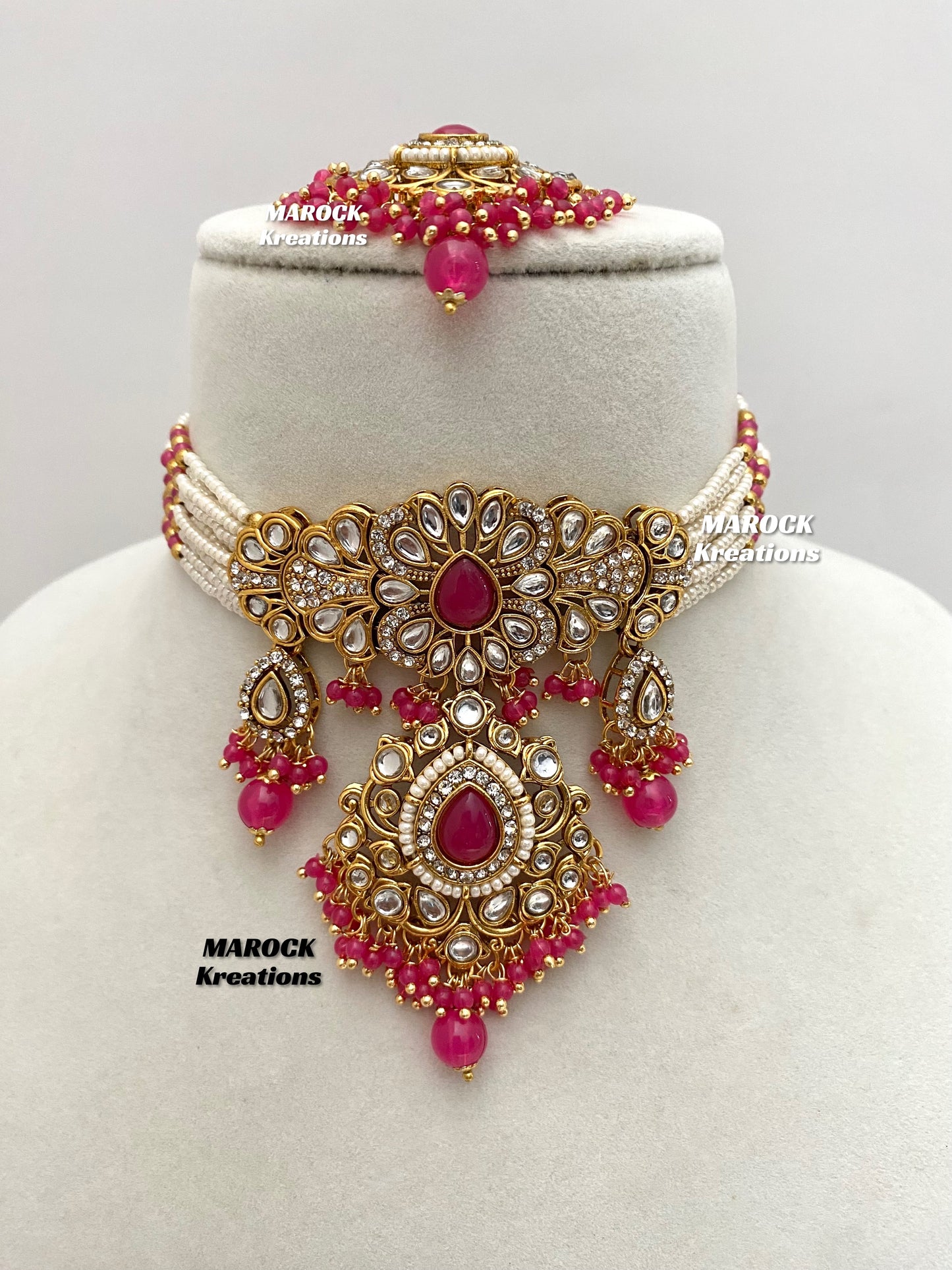 Mahima Premium Quality Kundan Choker set