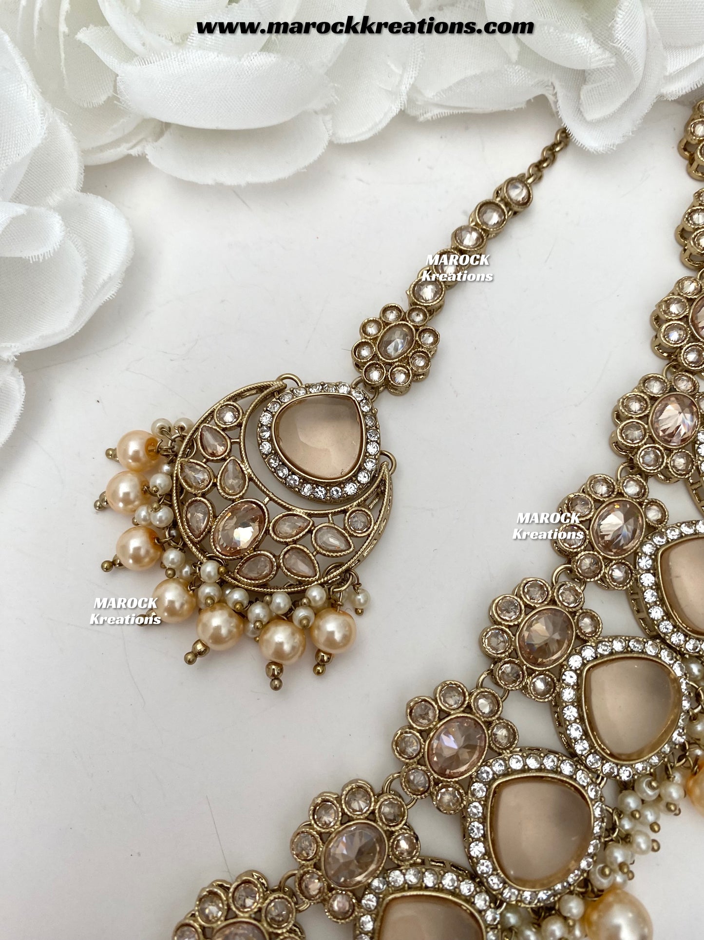 Kinjal Premium Quality Polki and Monalisa Statement Choker set