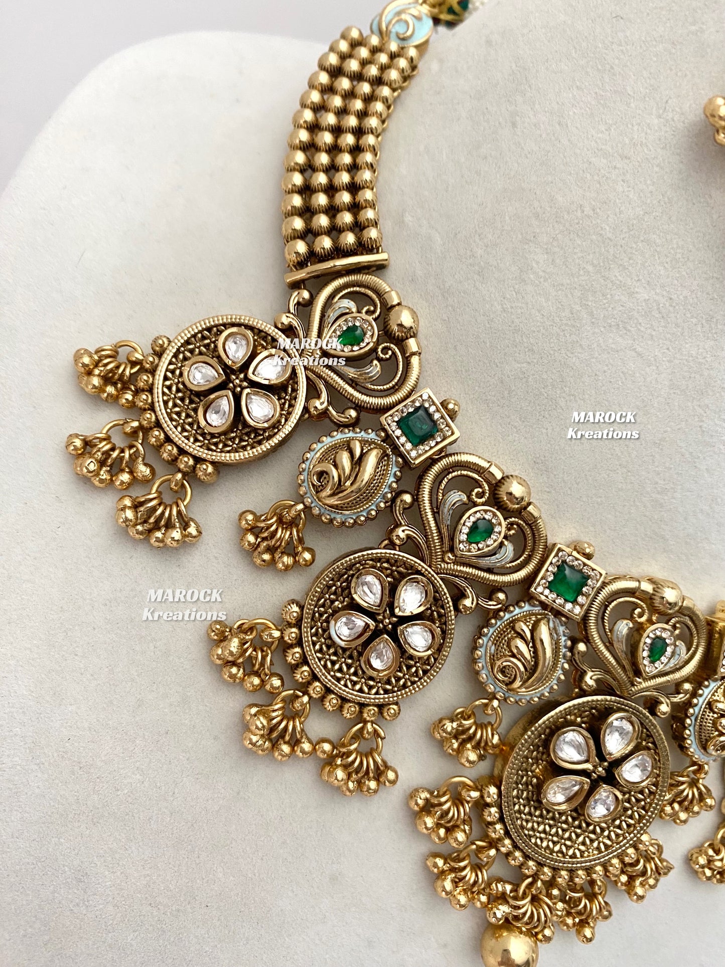 Rafia Premium Quality Gold plated Kundan exclusive Necklace set