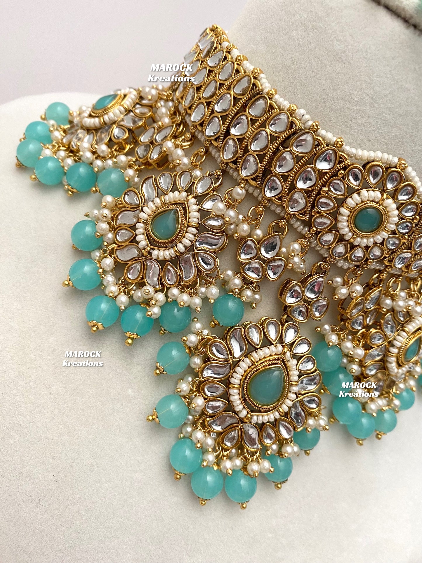Bhavika Premium Quality Kundan choker/Necklace set