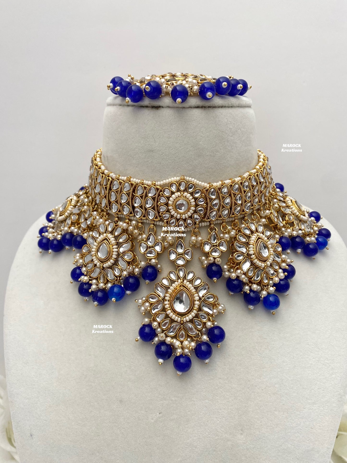 Bhavika Premium Quality Kundan choker/Necklace set