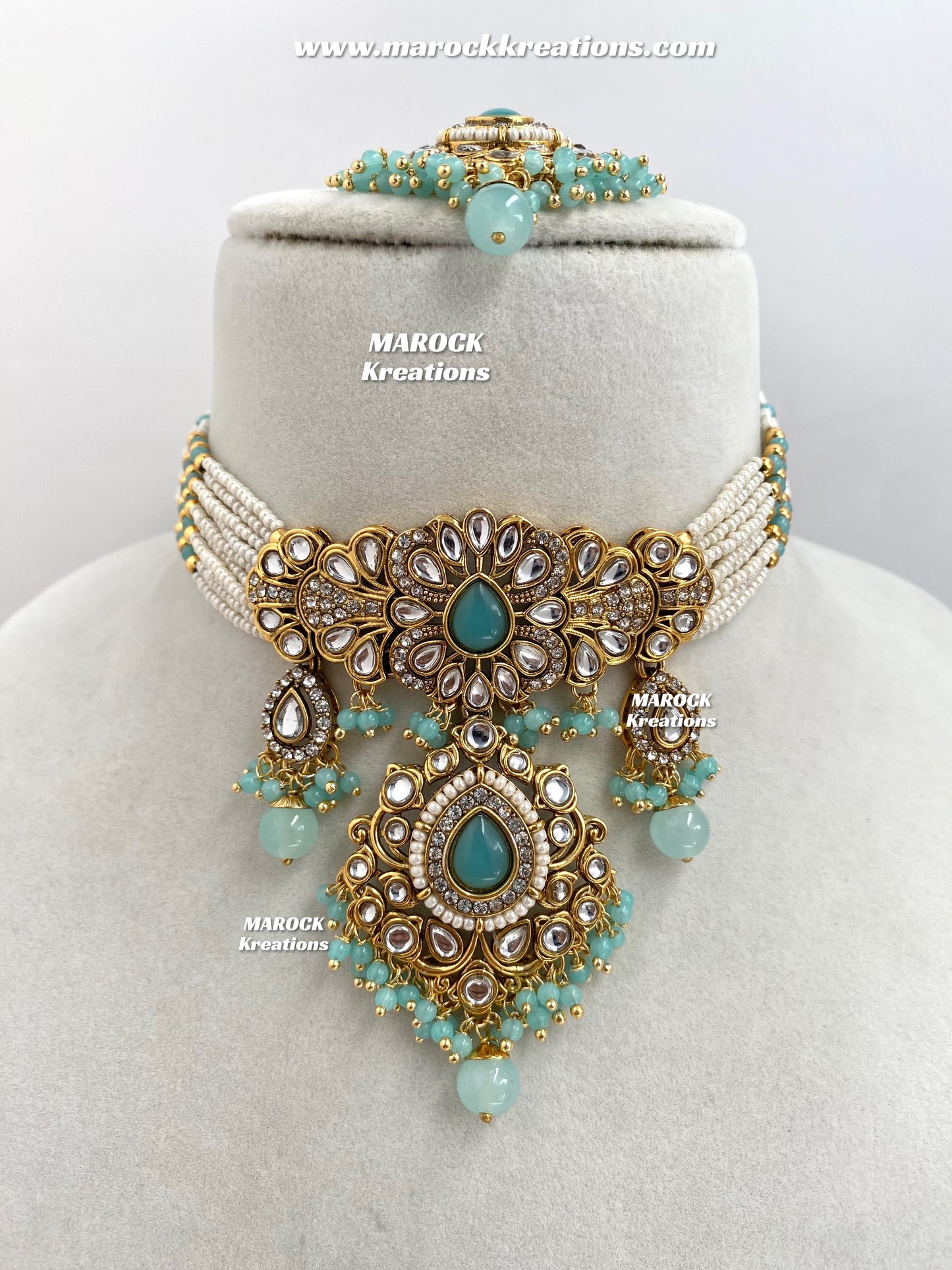 Mahima Premium Quality Kundan Choker set