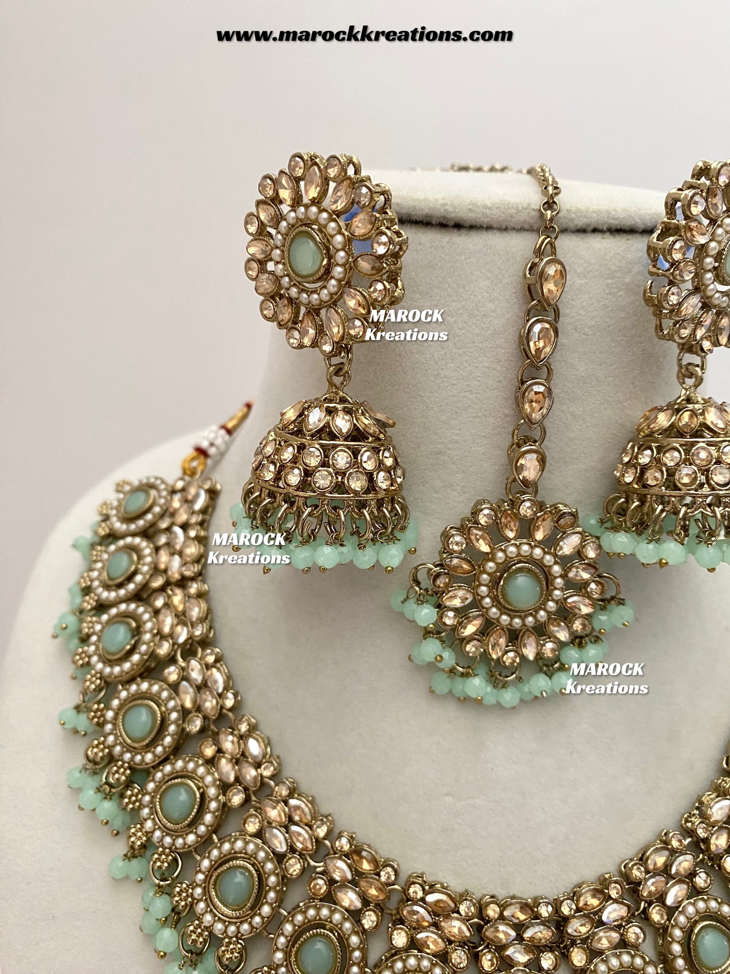 Sameera Polki Necklace set