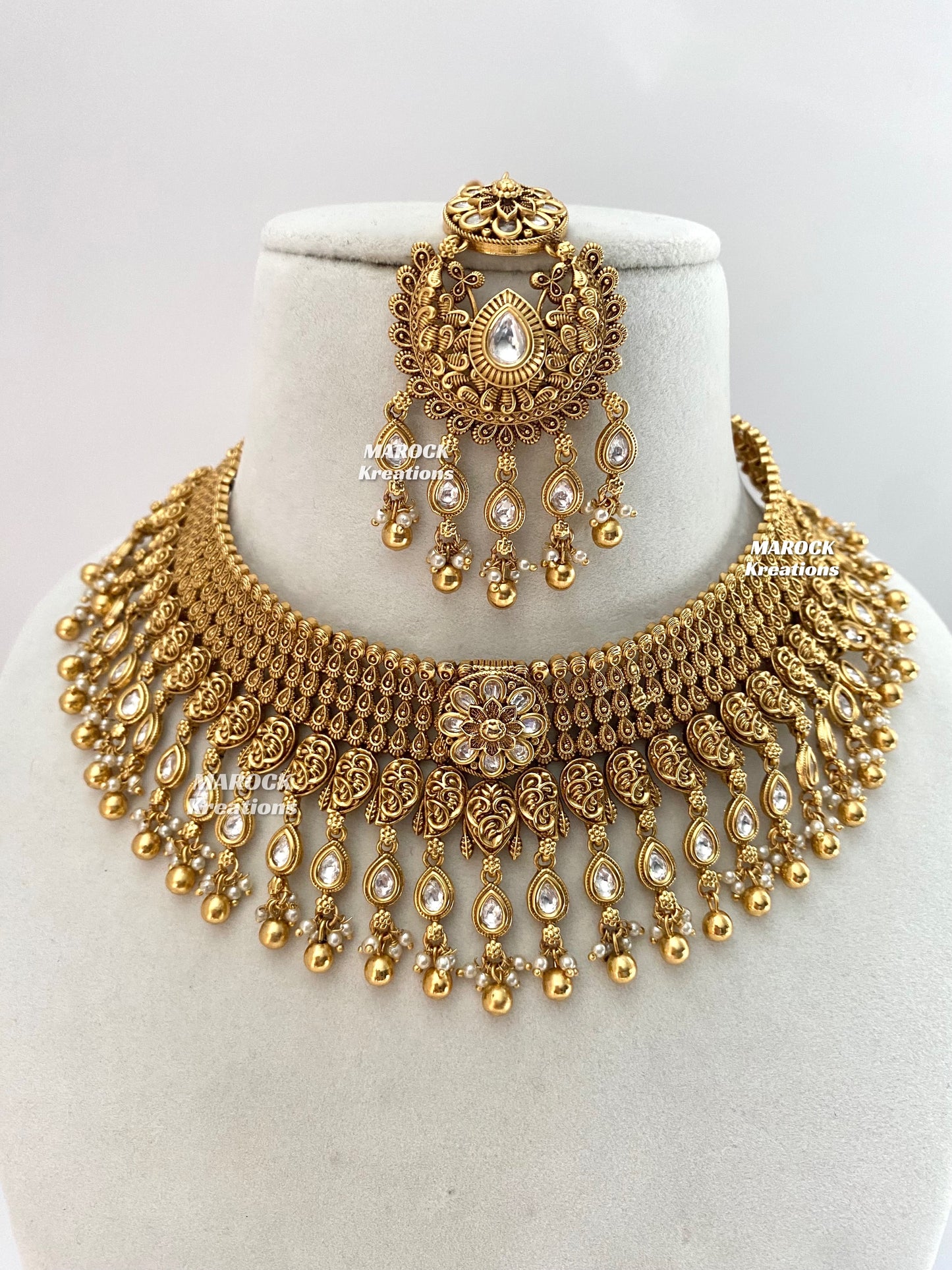 Ramona Premium Quality Gold plated Kundan exclusive Necklace set