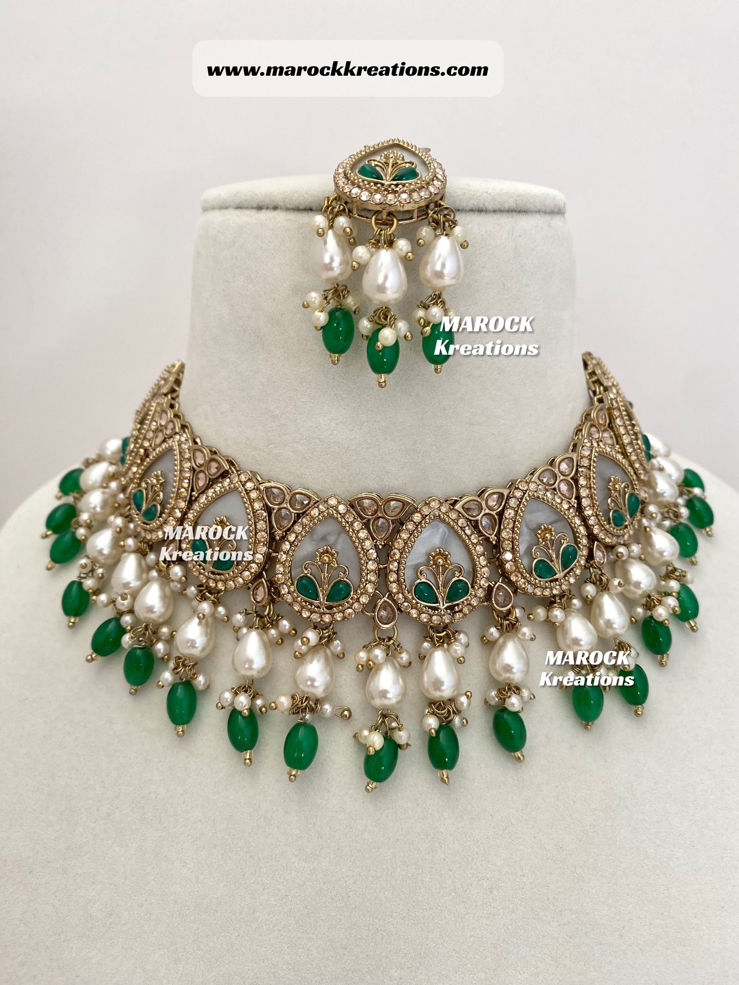 Antique Gold Polki Statement MOP Necklace set