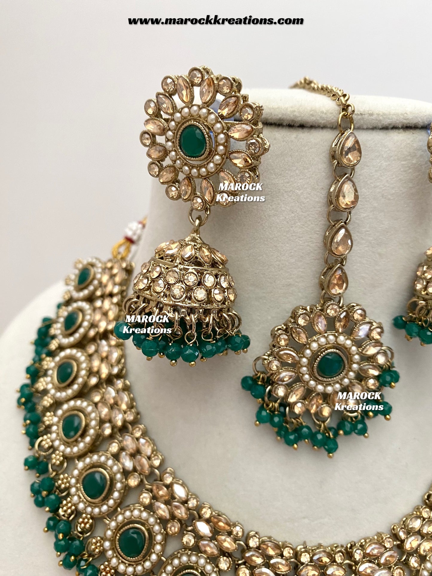 Sameera Polki Necklace set