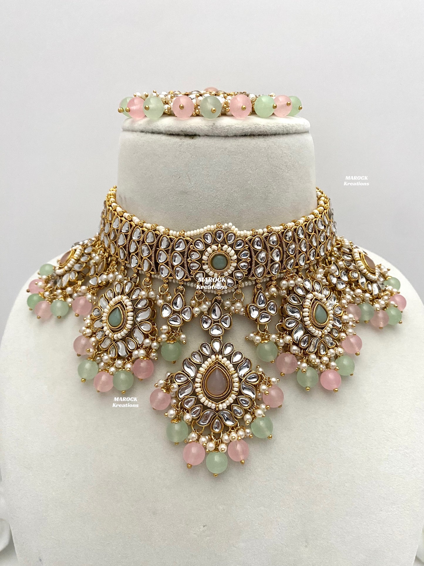 Bhavika Premium Quality Kundan choker/Necklace set