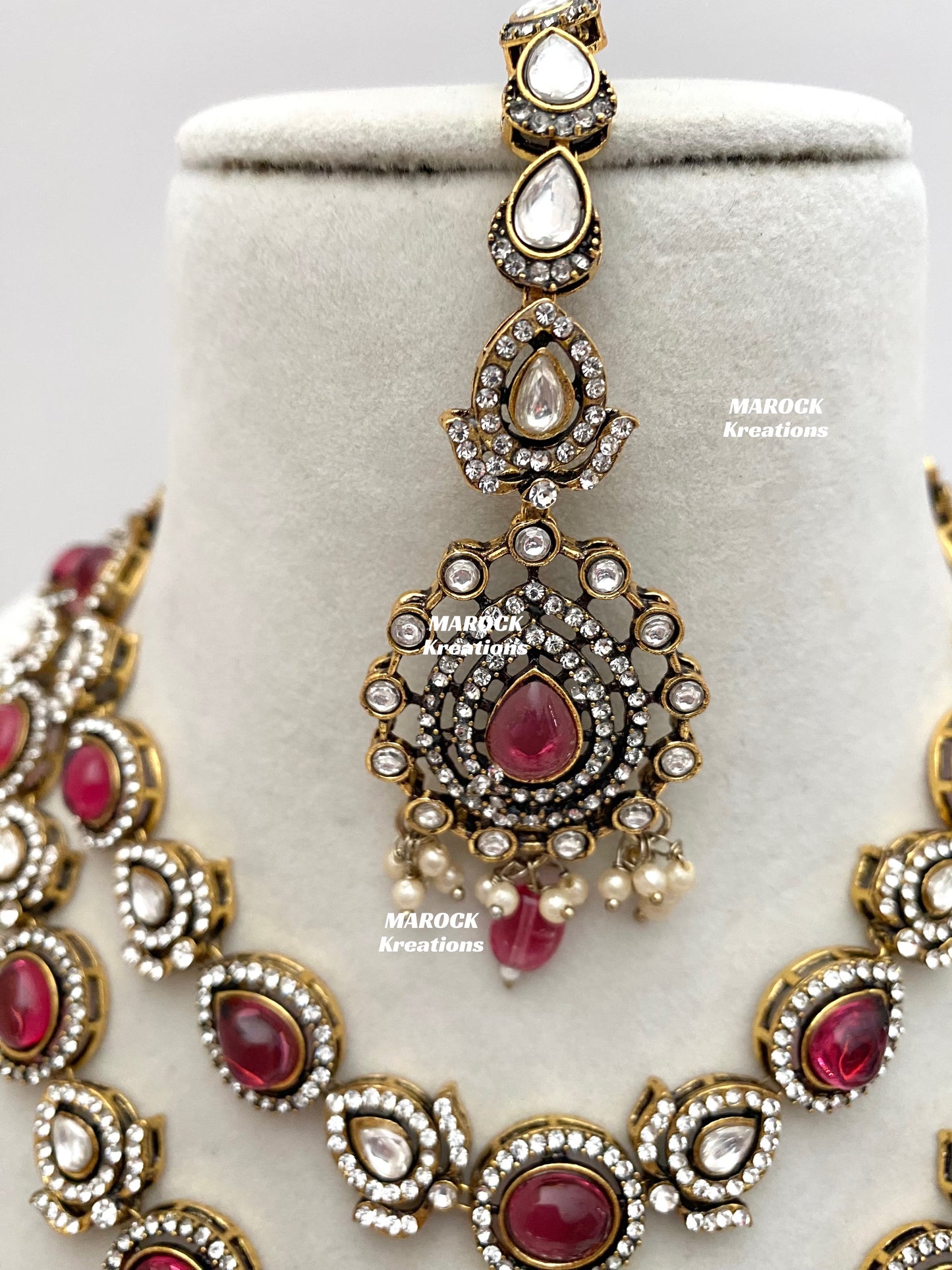Hanali Victorian Kundan Statement Necklace set