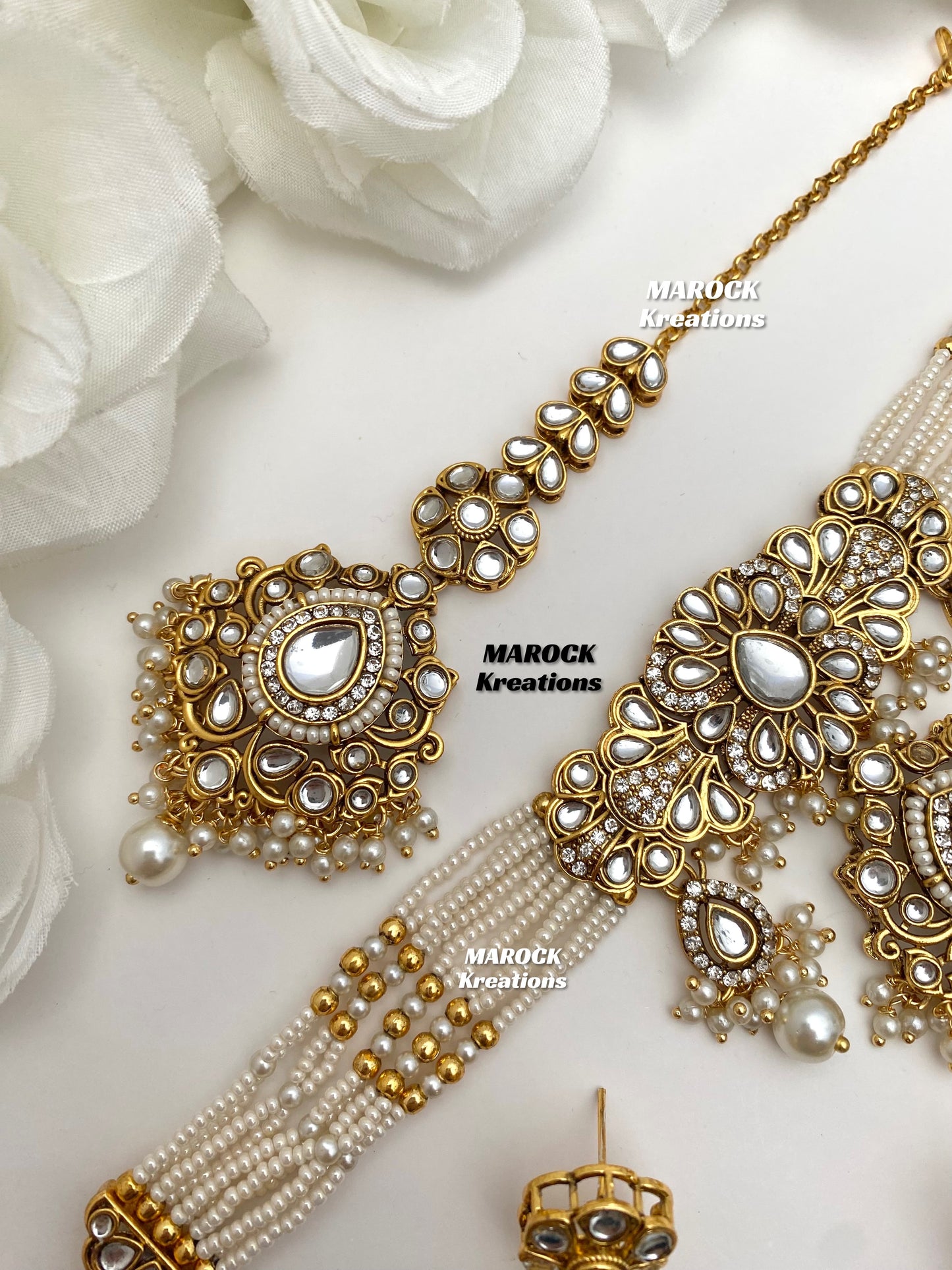 Mahima Premium Quality Kundan Choker set