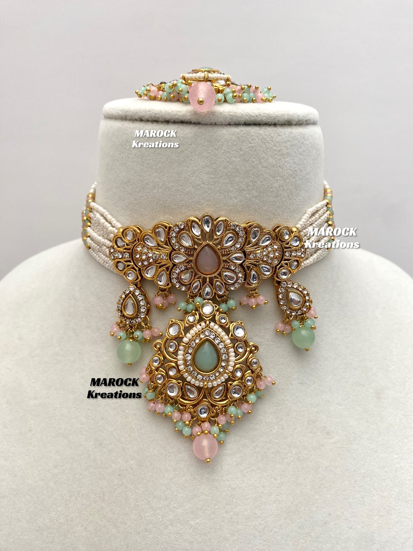 Mahima Premium Quality Kundan Choker set