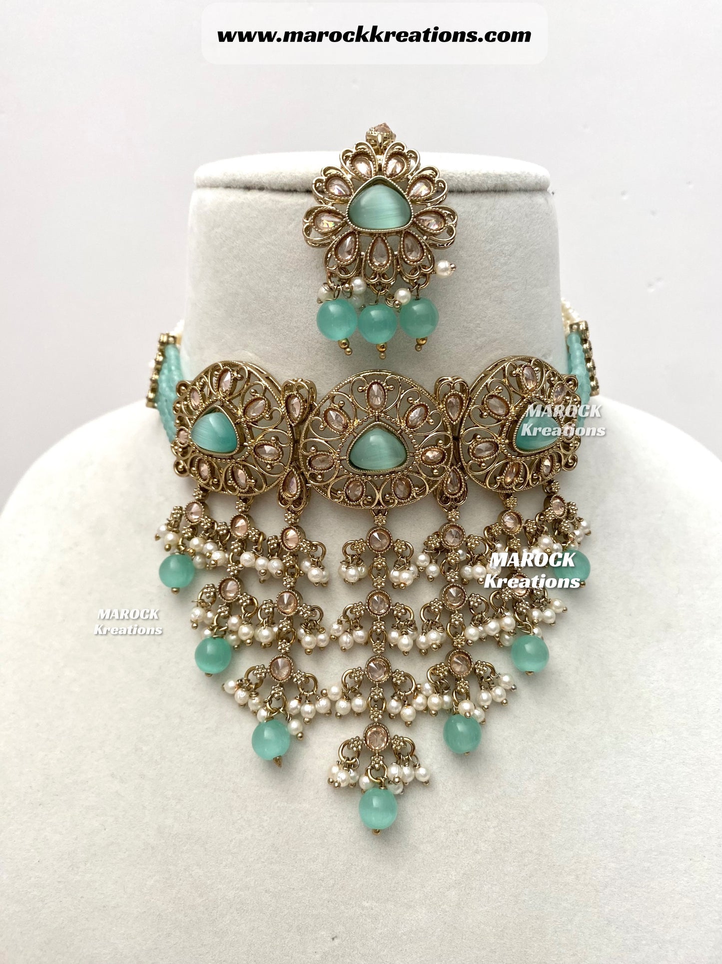 Amaira Antique Gold Polki choker set