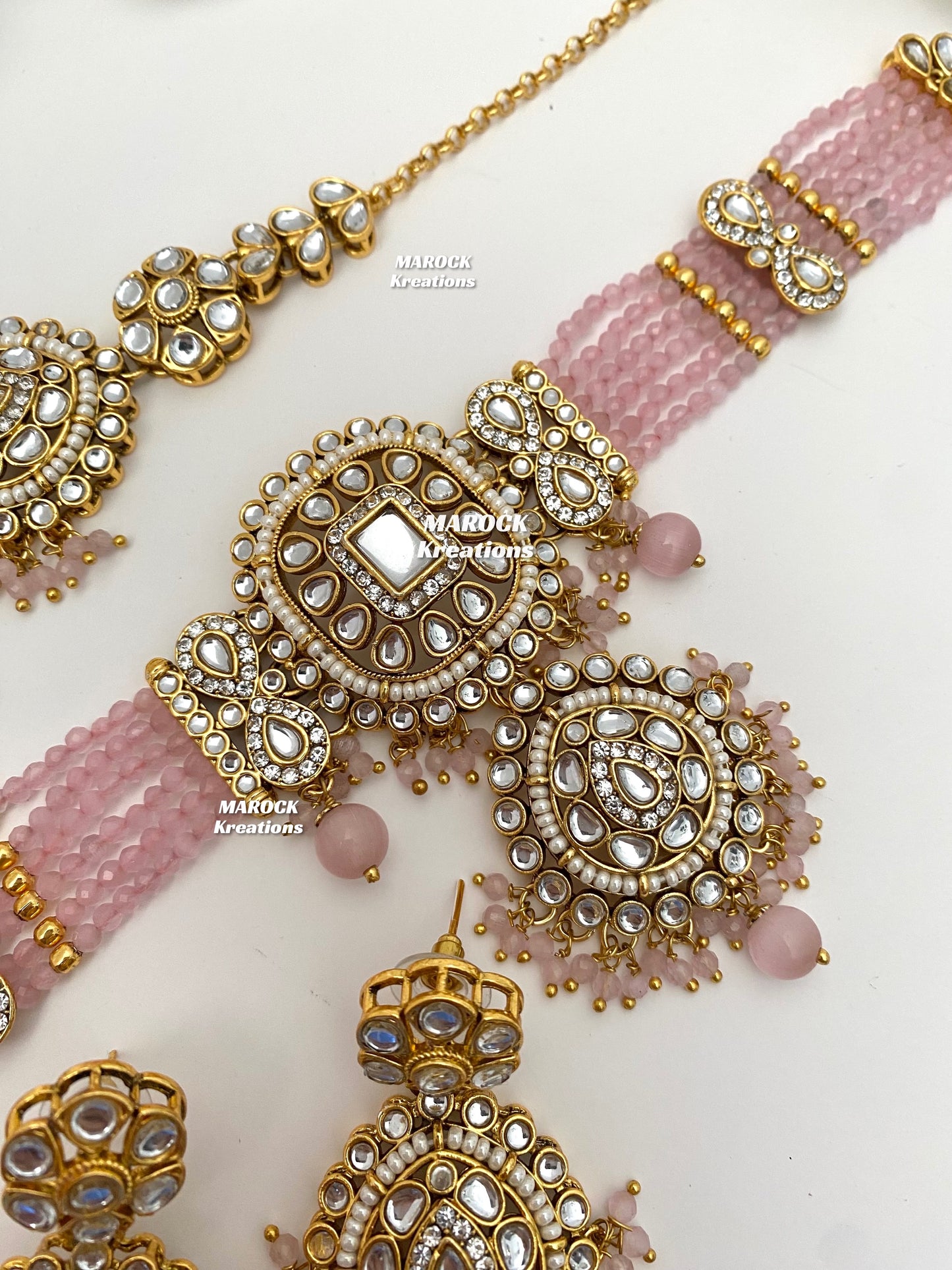 Simona Premium Quality Kundan Choker set