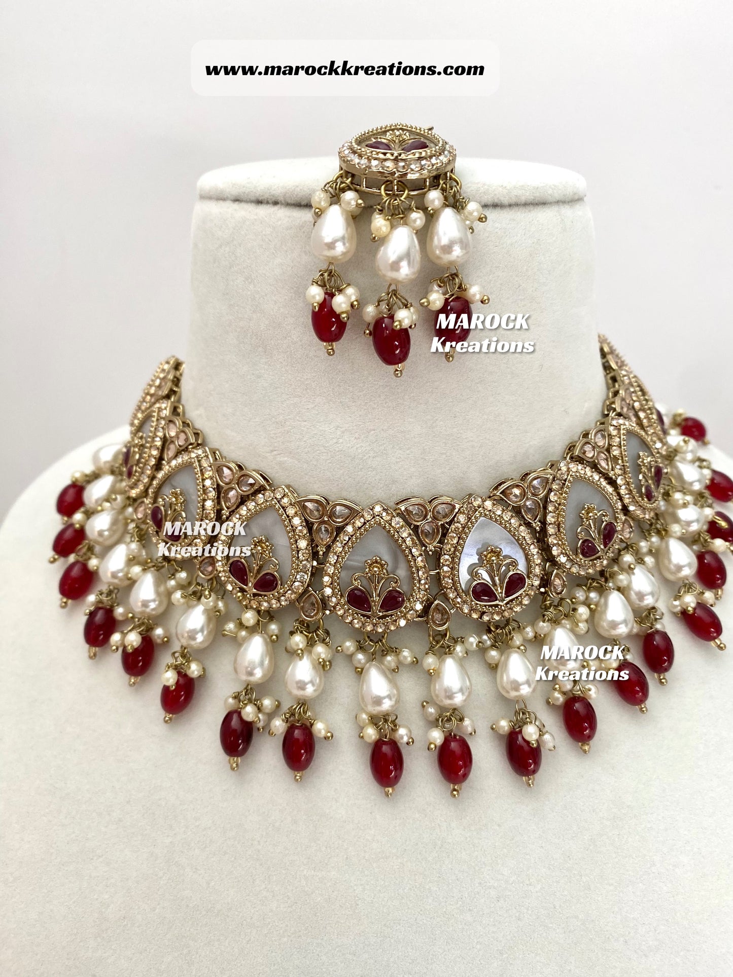 Antique Gold Polki Statement MOP Necklace set