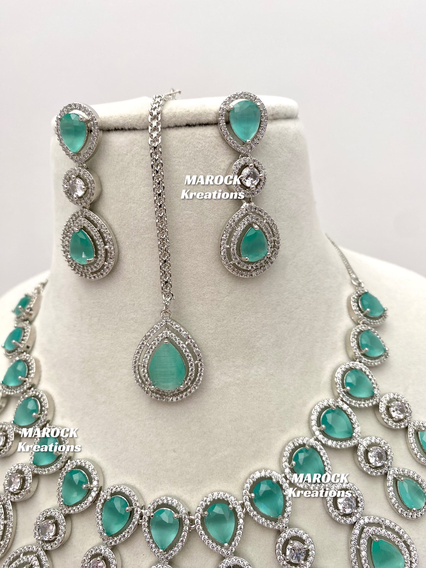 Soha American Diamond Necklace set