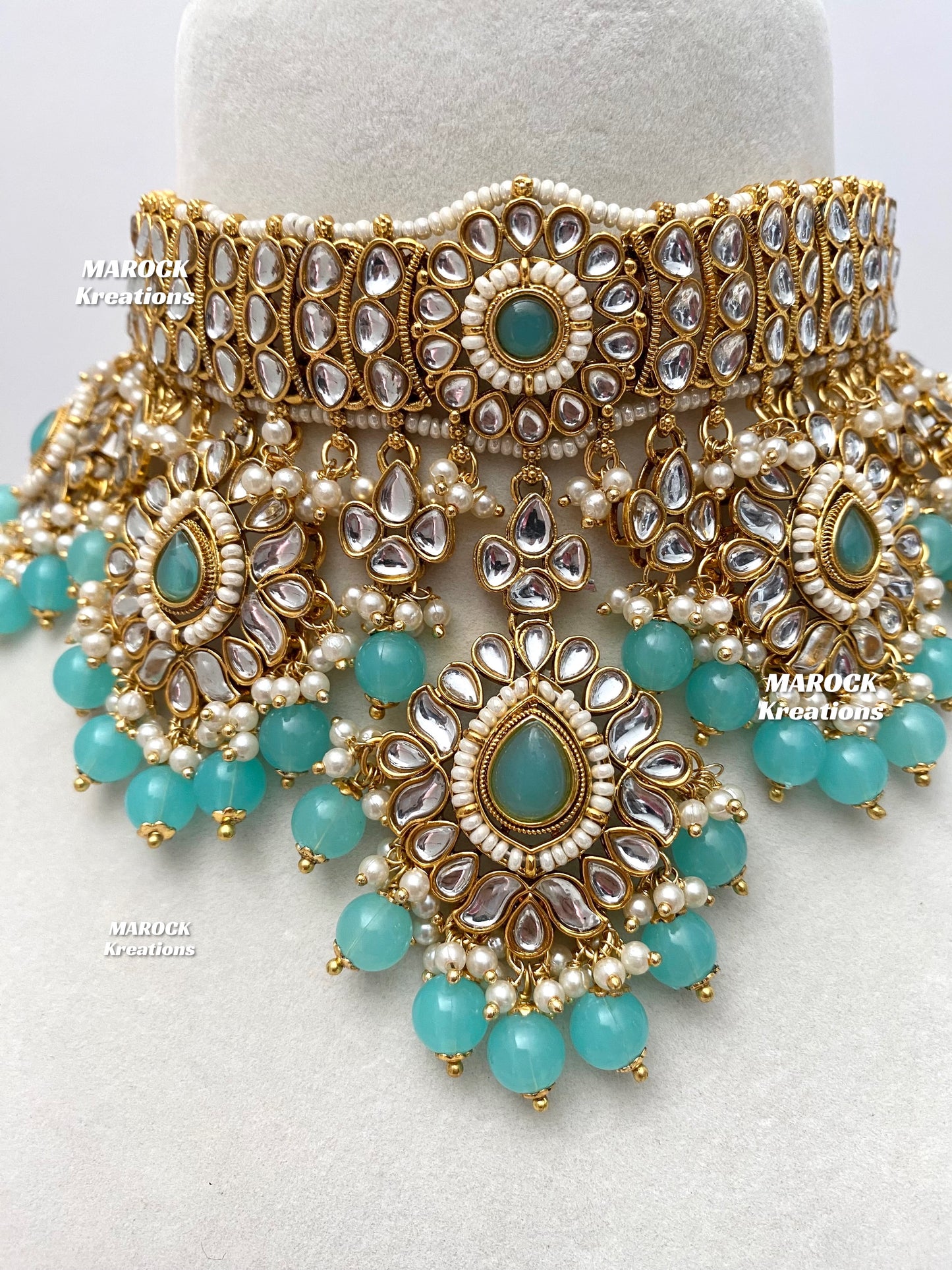 Bhavika Premium Quality Kundan choker/Necklace set