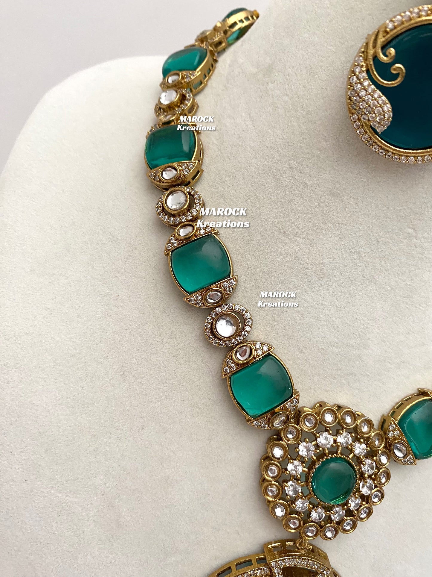 Haniya Sabyasachi inspired Premium Quality Moissanite Kundan Statement Necklace set