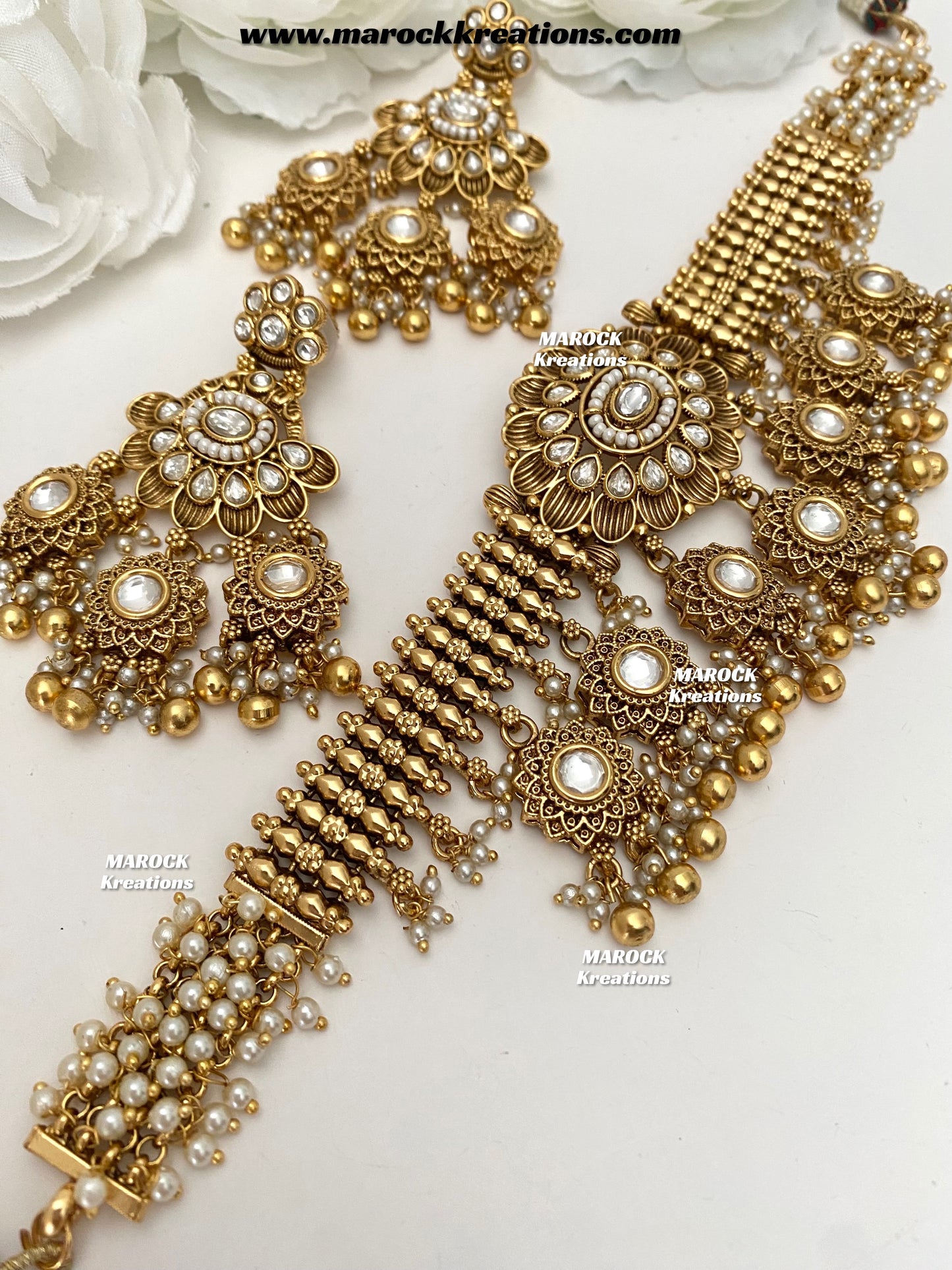 Premium Quality Gold Plated Kundan statement choker set