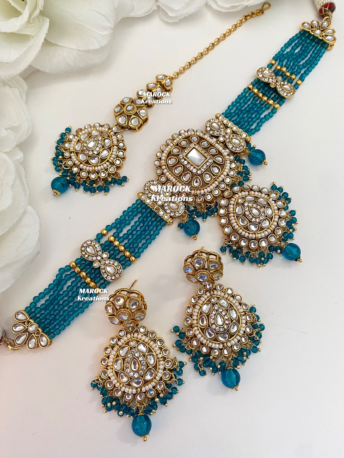 Simona Premium Quality Kundan Choker set