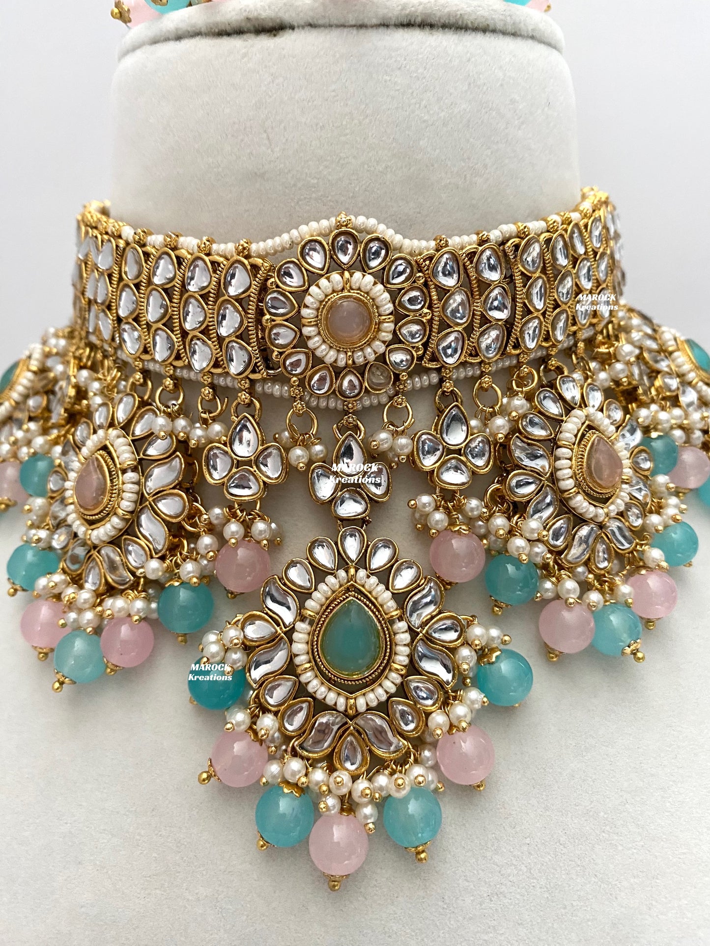 Bhavika Premium Quality Kundan choker/Necklace set