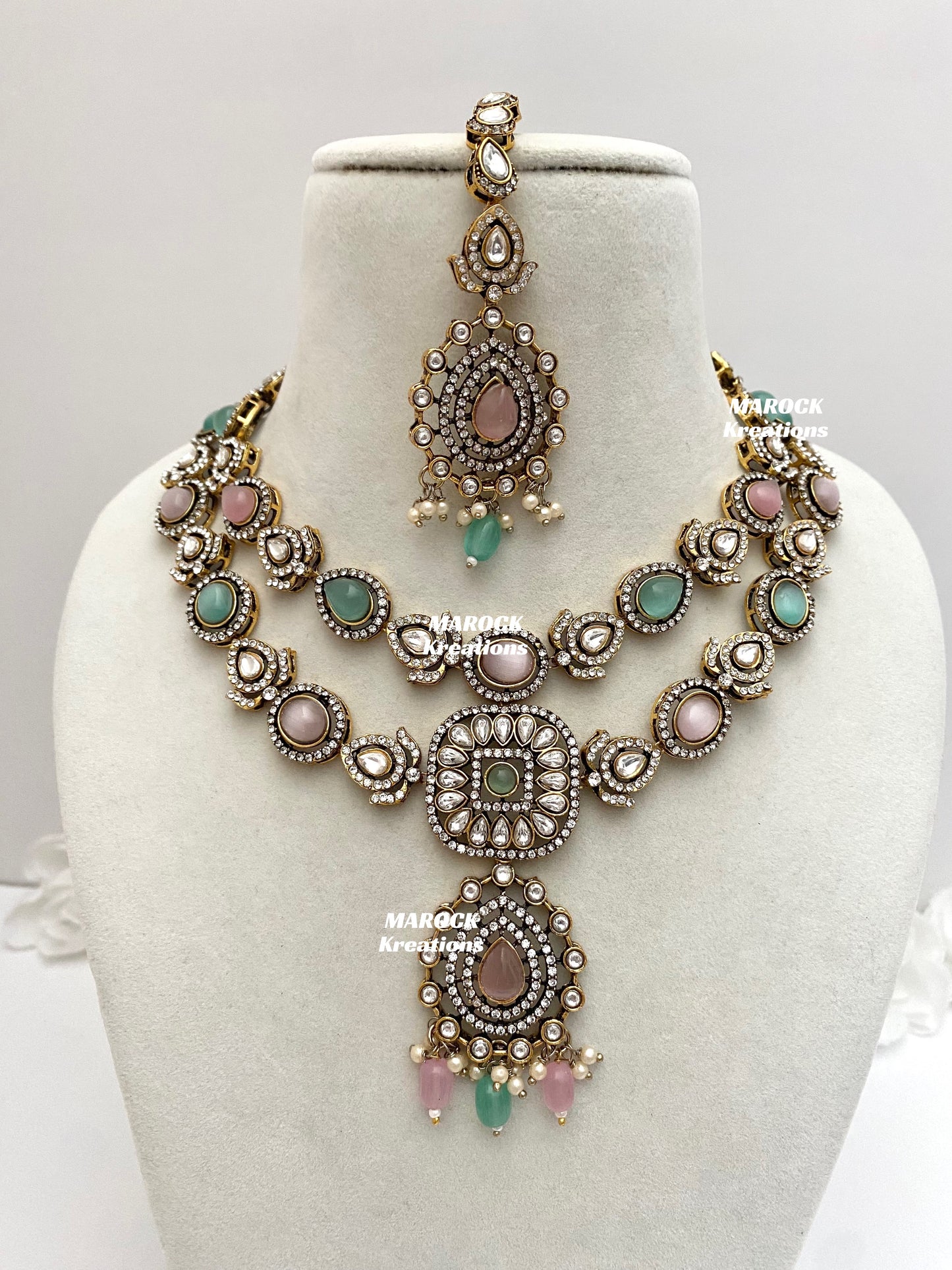 Hanali Victorian Kundan Statement Necklace set
