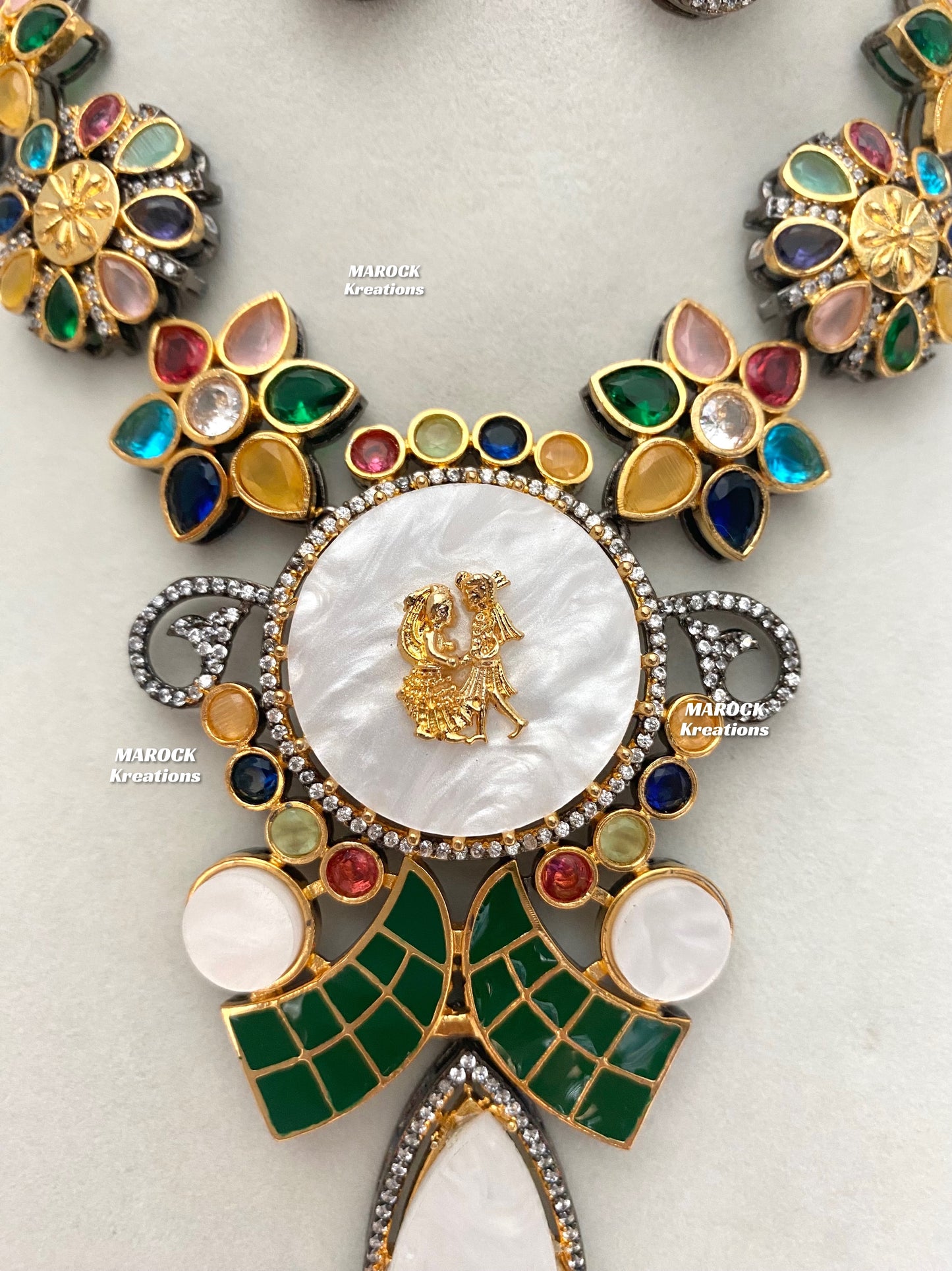 Raha Premium Quality Victorian Kundan Necklace set