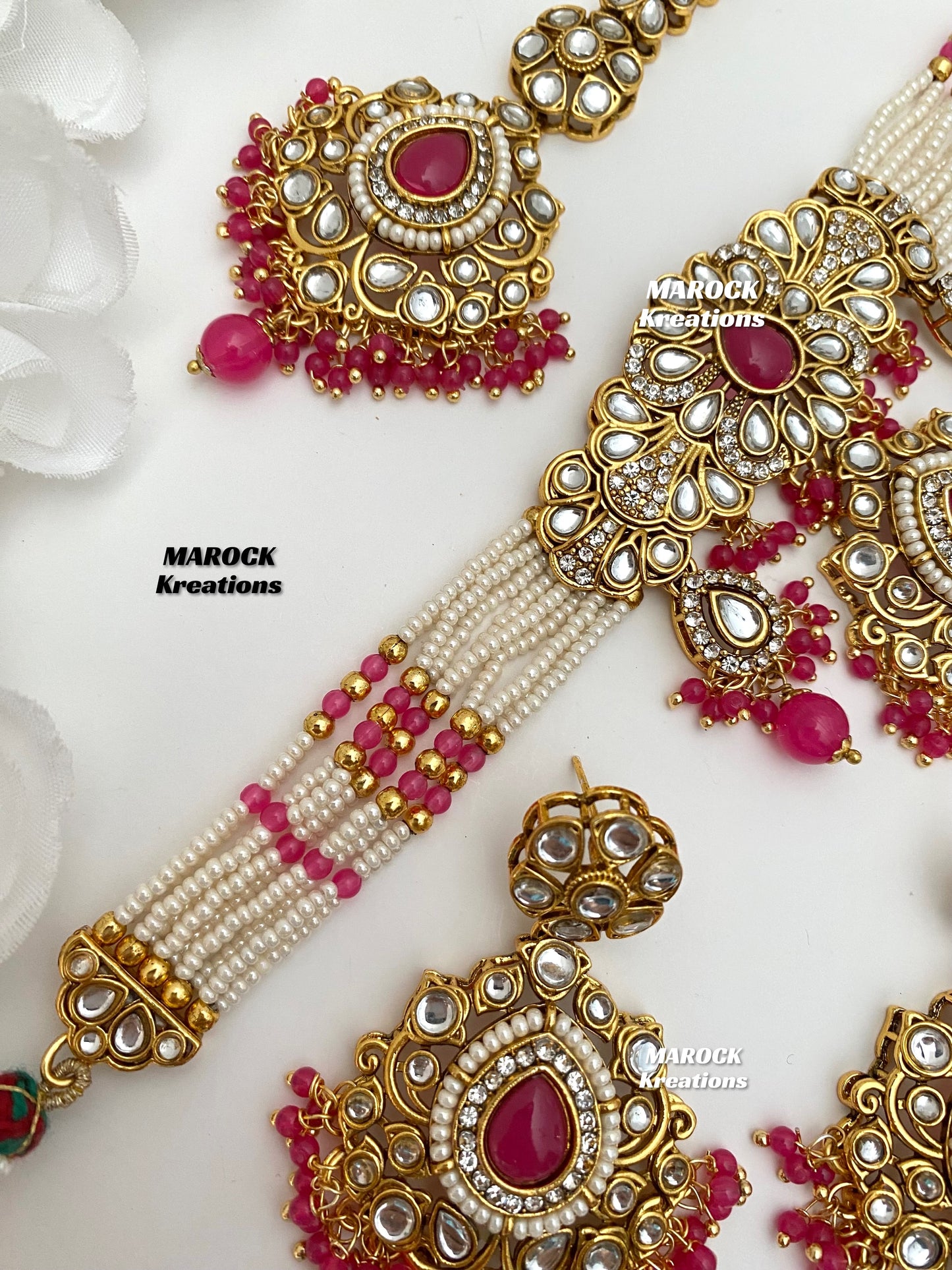 Mahima Premium Quality Kundan Choker set