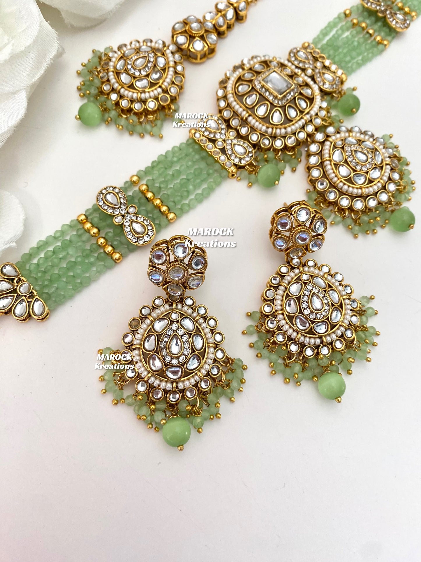Simona Premium Quality Kundan Choker set