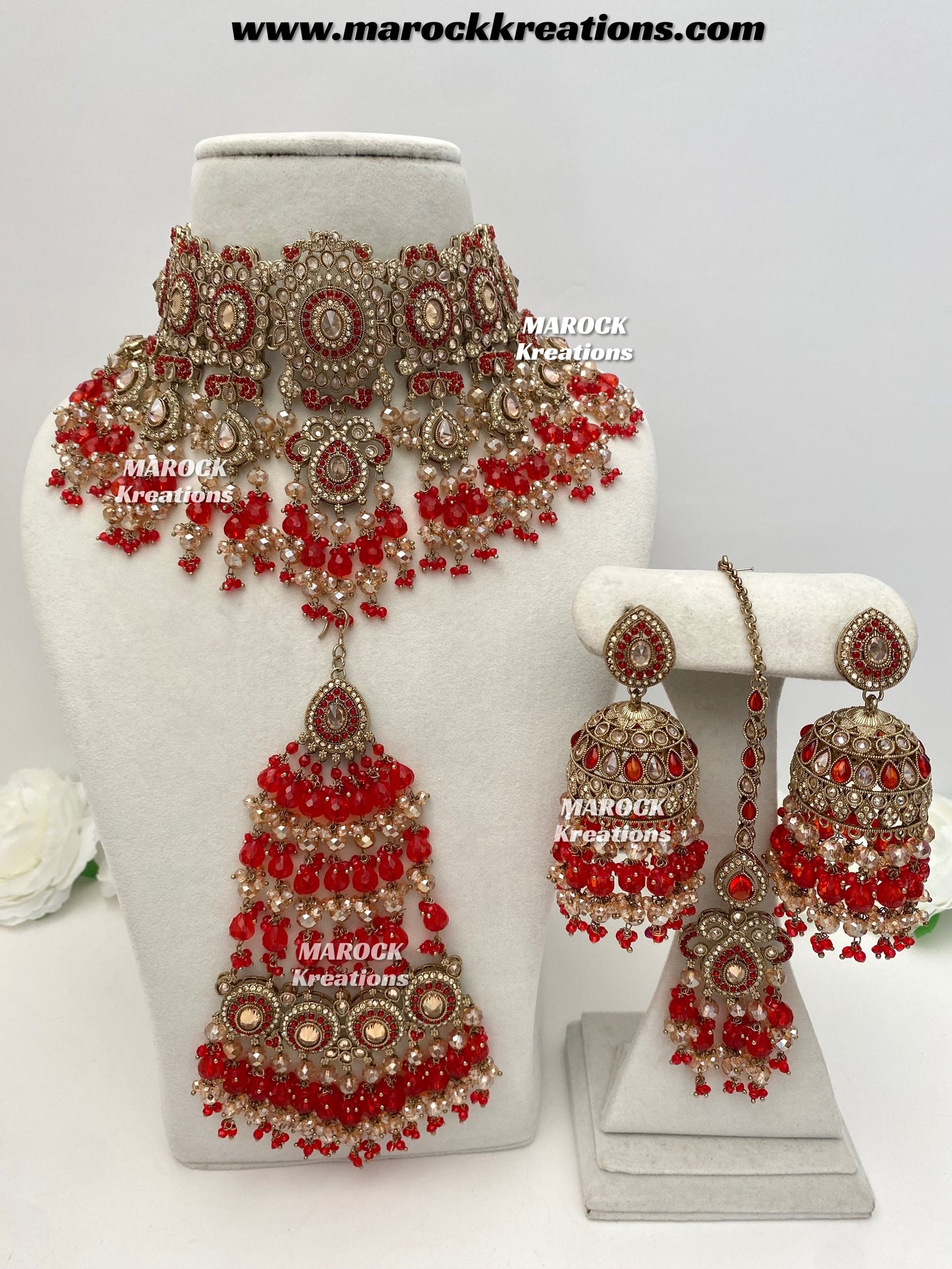 Nazmun Antique Gold Pakistani Polki choker/necklace set with Passa