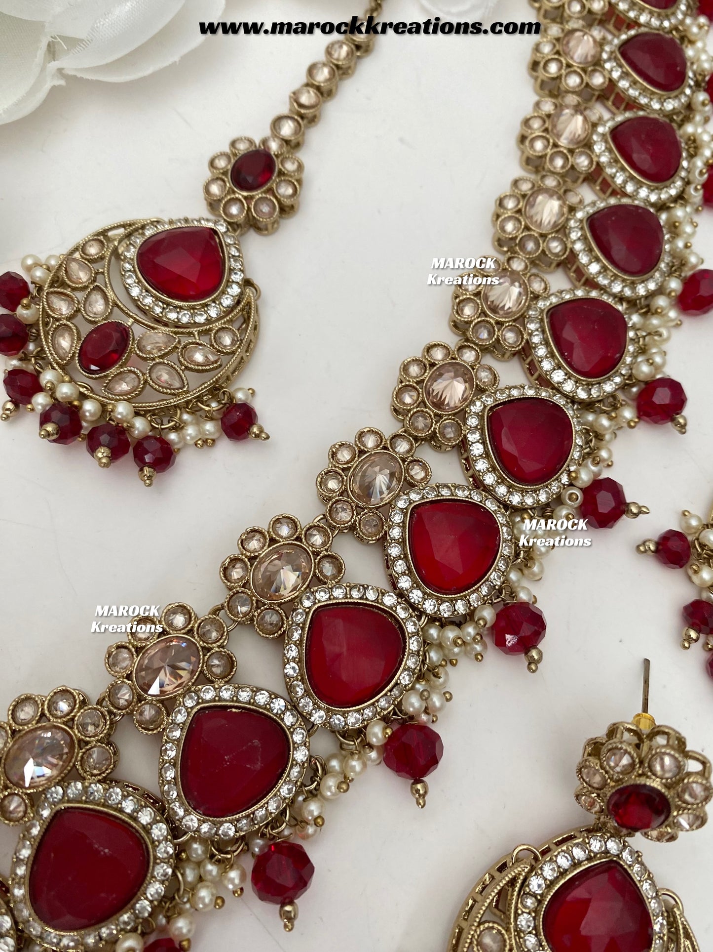 Kinjal Premium Quality Polki and Monalisa Statement Choker set