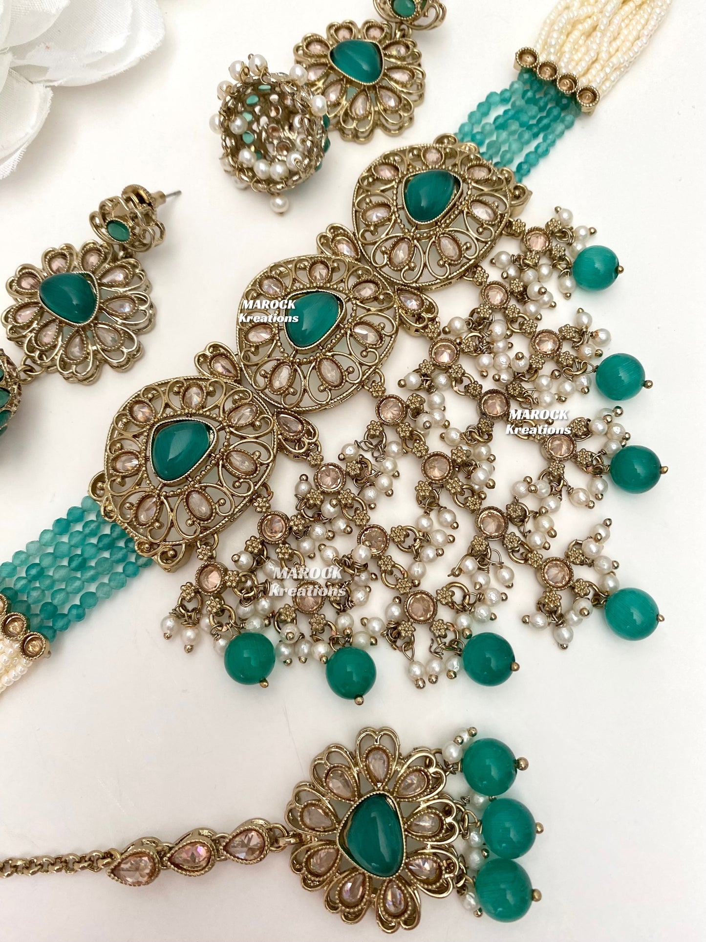 Amaira Antique Gold Polki choker set