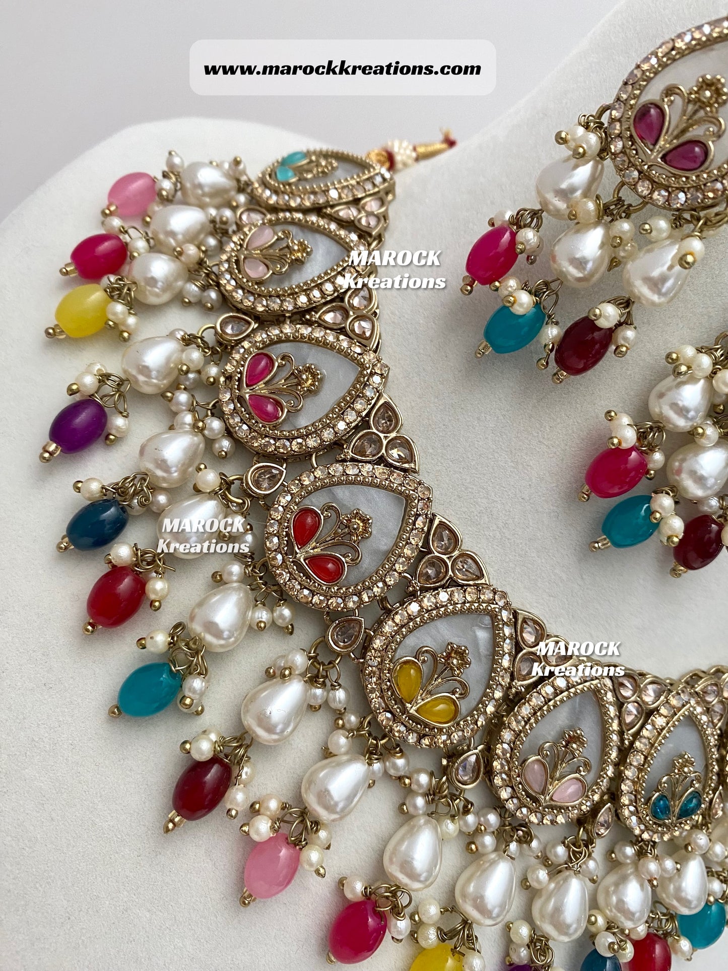 Antique Gold Polki Statement MOP Necklace set