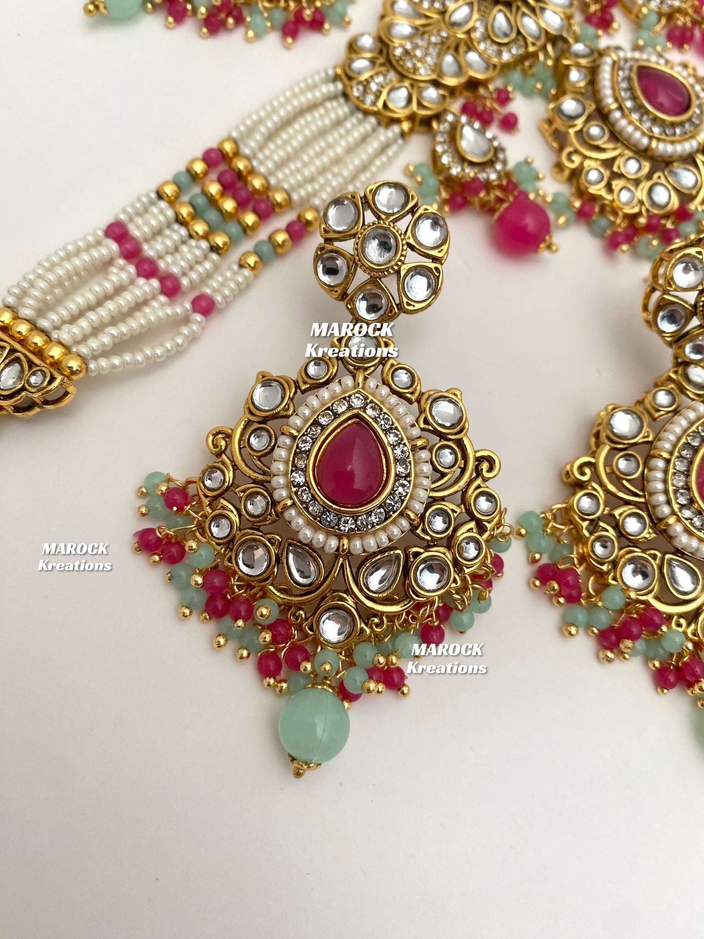 Mahima Premium Quality Kundan Choker set