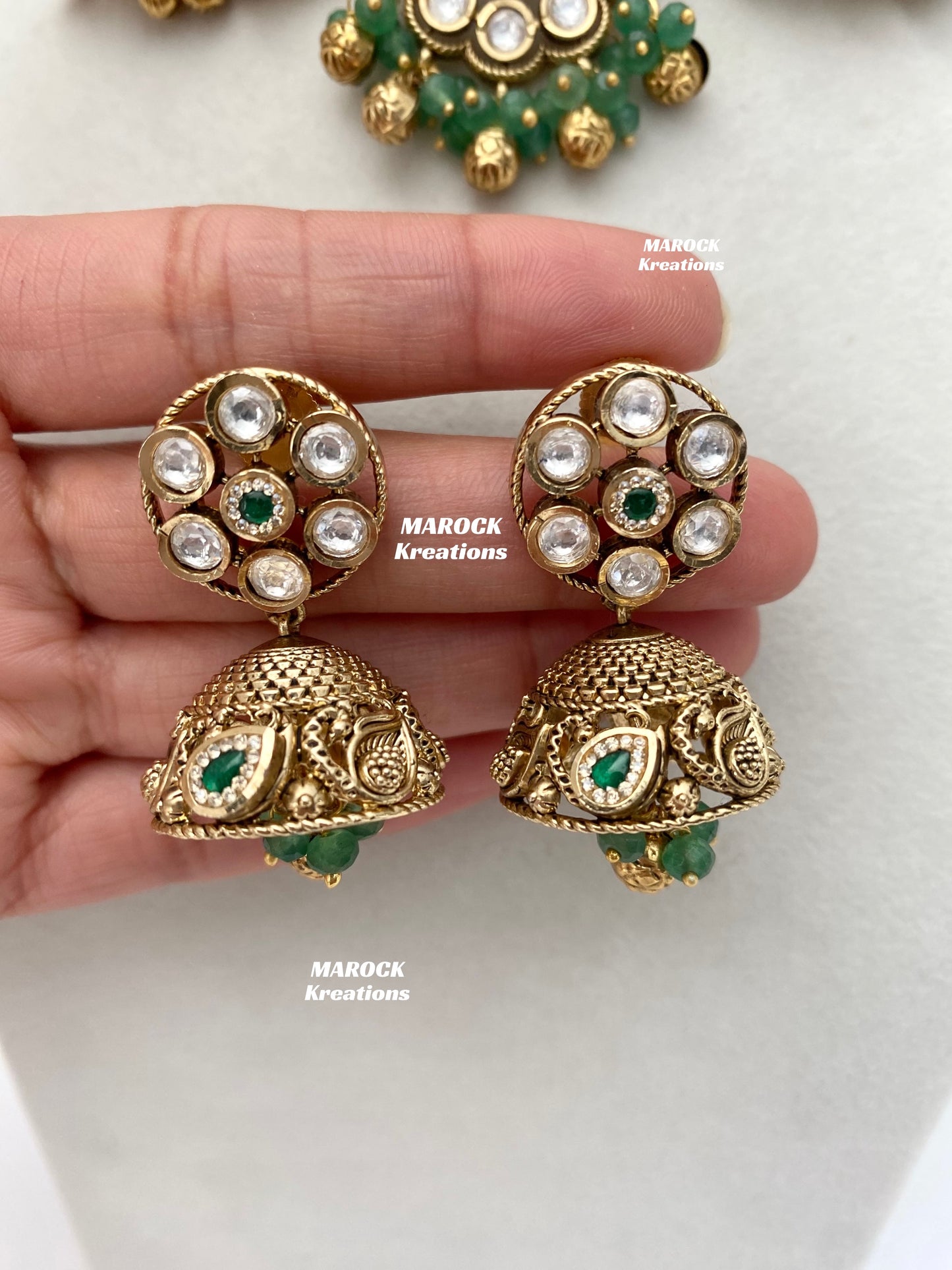 Kaveri Premium Quality Gold Plated Rajwadi Kundan choker set