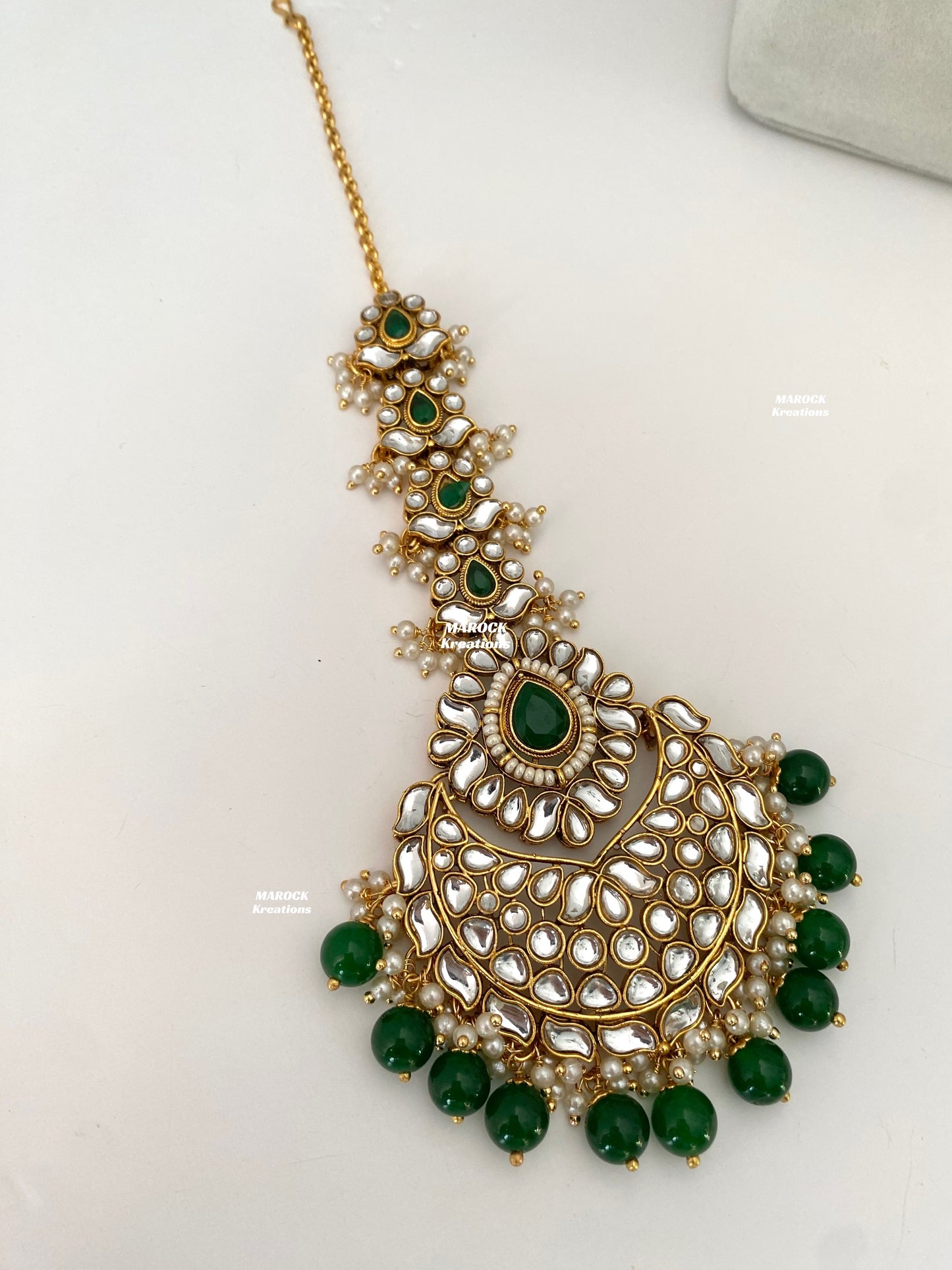 Bhavika Premium Quality Kundan choker/Necklace set